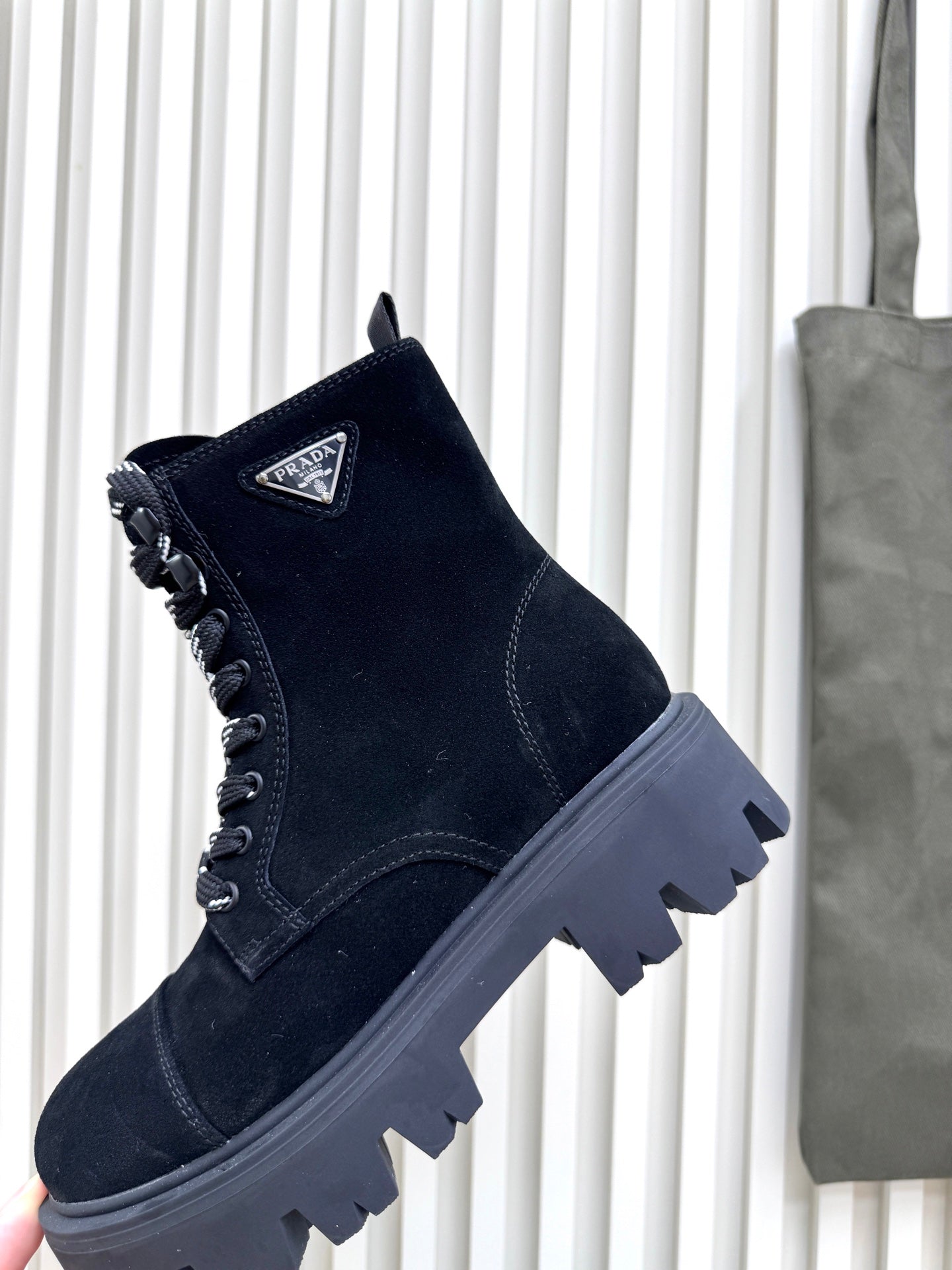 PRA Martin boots black suede 443667