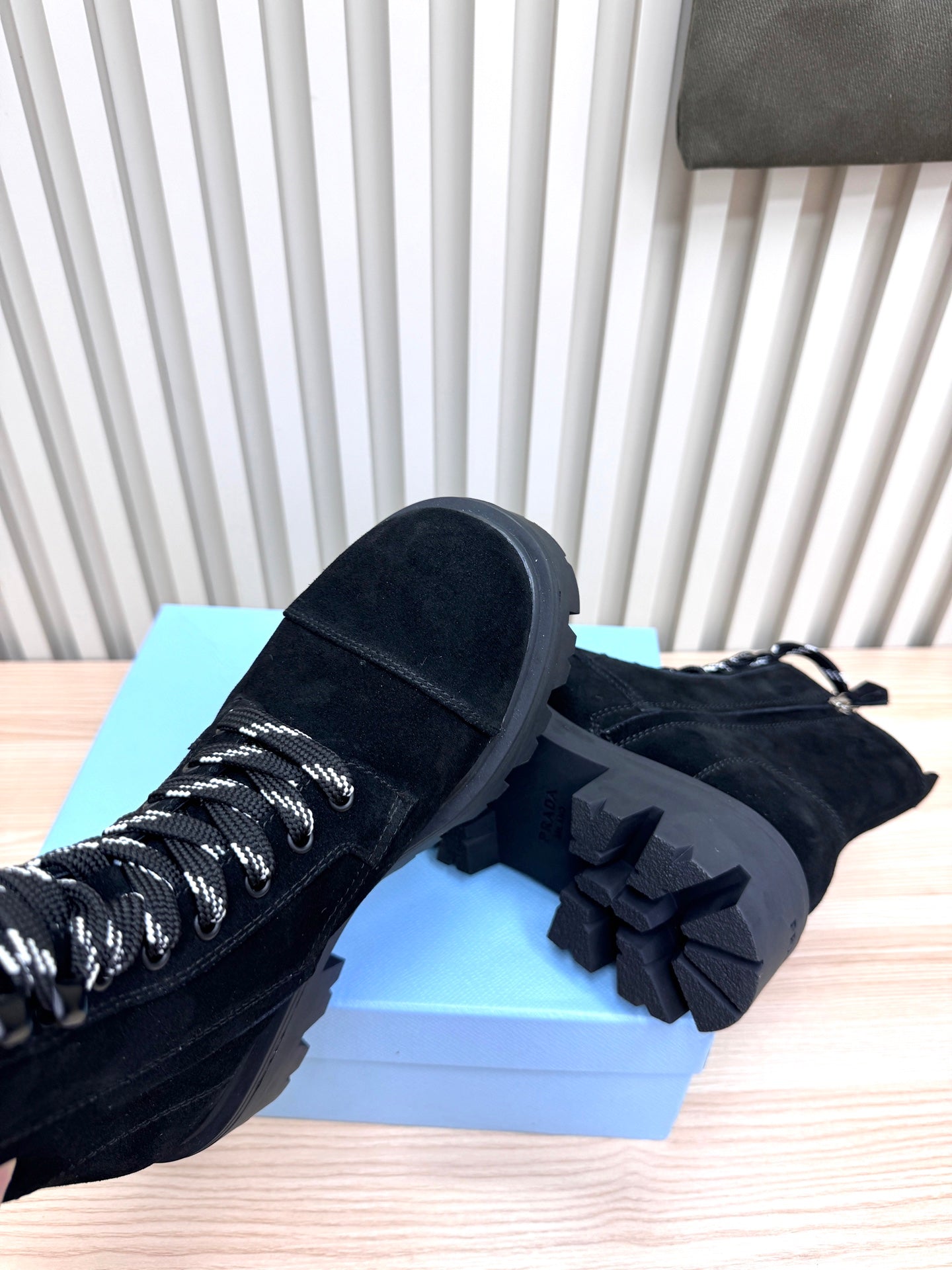 PRA Martin boots black suede 443667