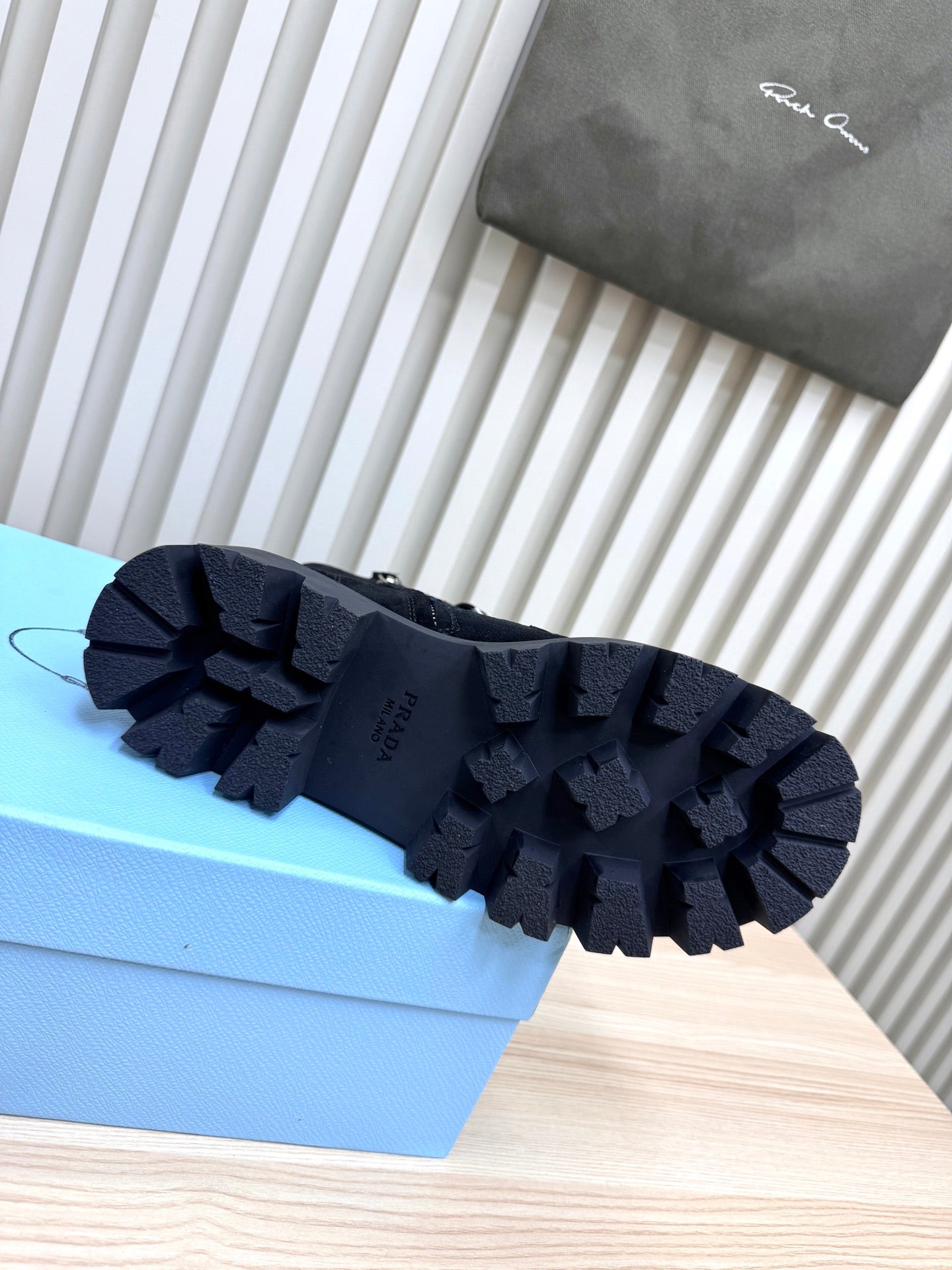 PRA Martin boots black suede 443667
