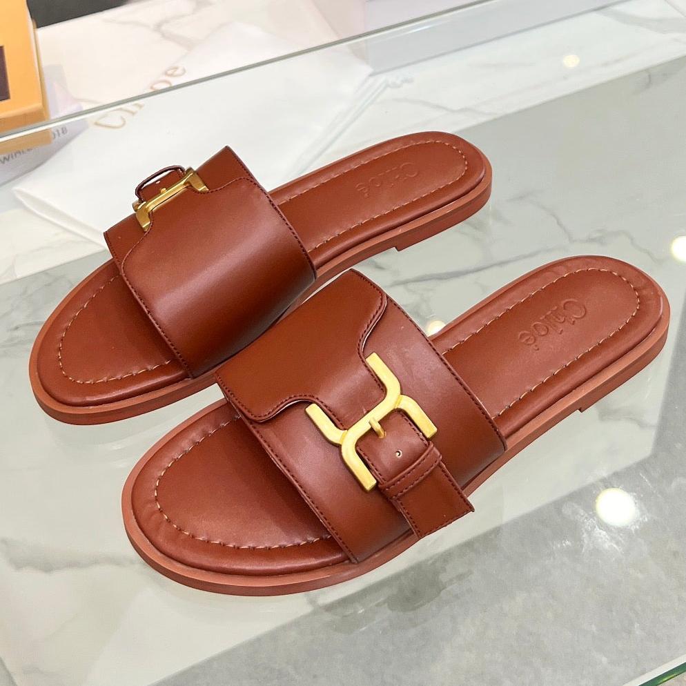 CHLOE HLOE MARCIE SLIDE IN UMBER BROWN CALFSKIN WITH GOLD HARDWARE