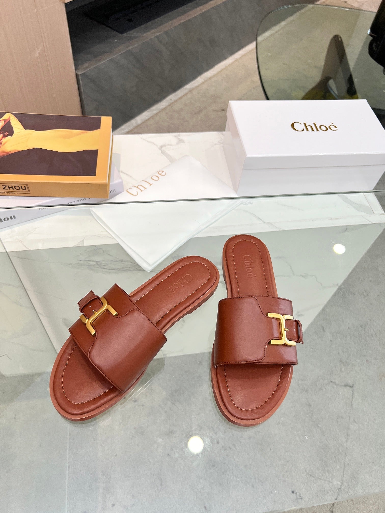 CHLOE HLOE MARCIE SLIDE IN UMBER BROWN CALFSKIN WITH GOLD HARDWARE