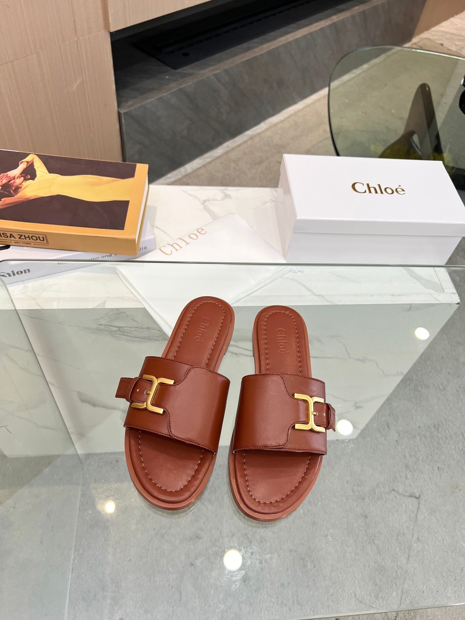 CHLOE HLOE MARCIE SLIDE IN UMBER BROWN CALFSKIN WITH GOLD HARDWARE