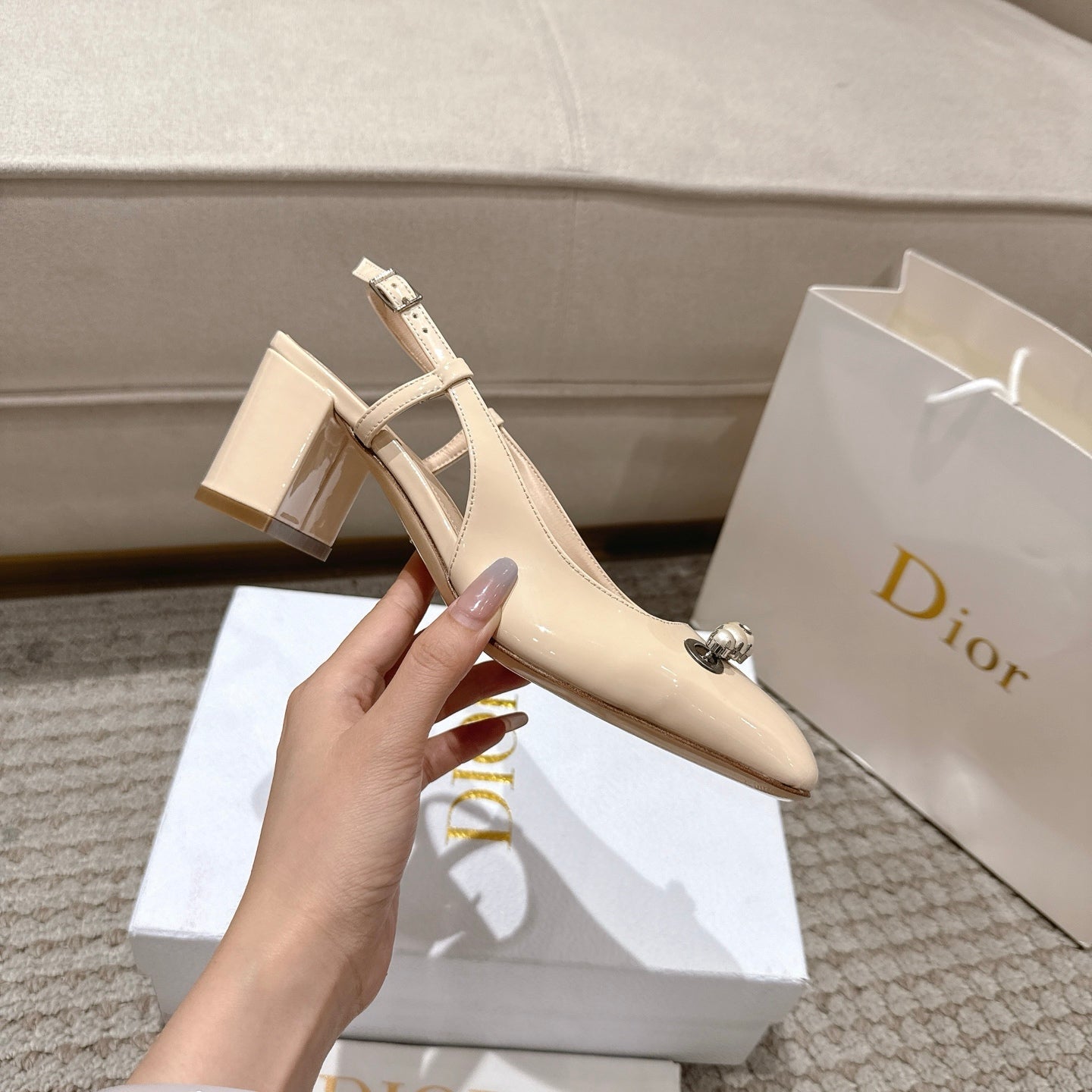 CD 25 slingback beige pearls patent leather 396118