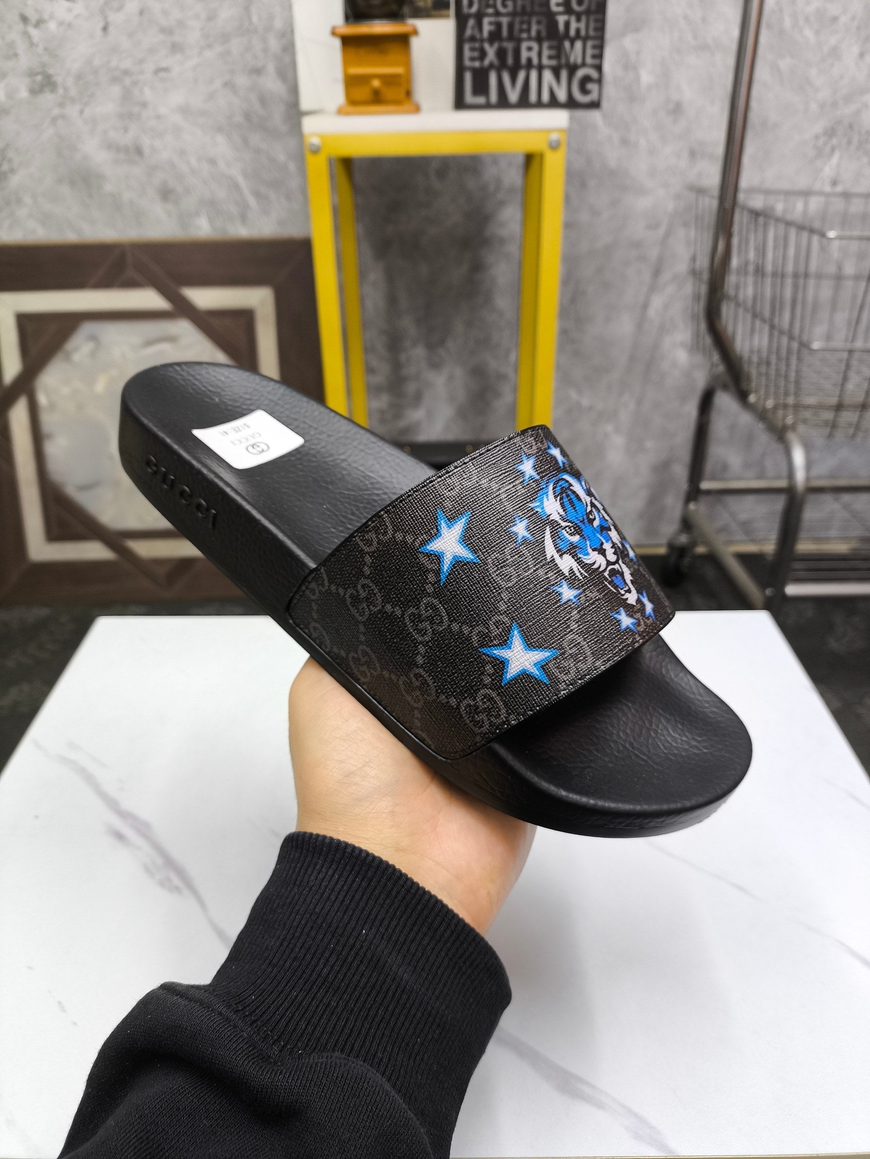 GG Men's Slide Brown Sheepskin 535381