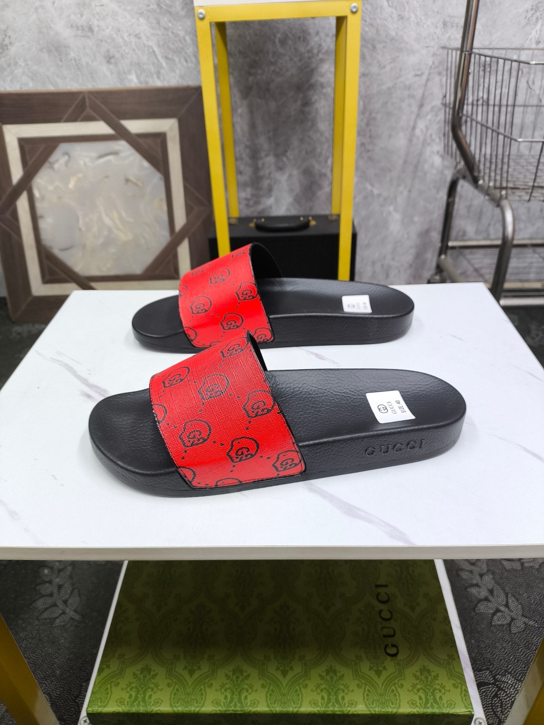 GG Men's Slide Red Sheepskin 535408