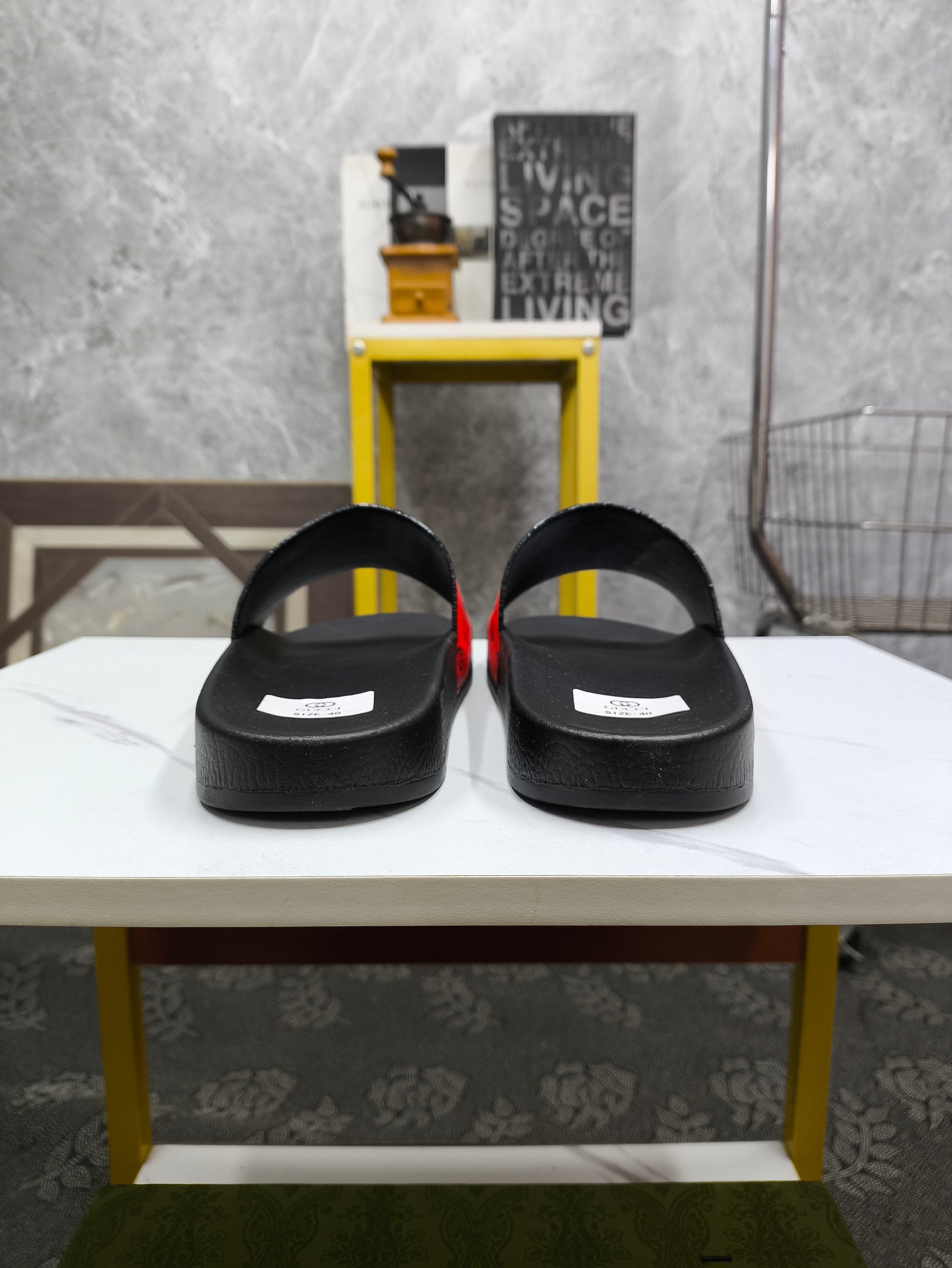 GG Men's Slide Red Sheepskin 535408