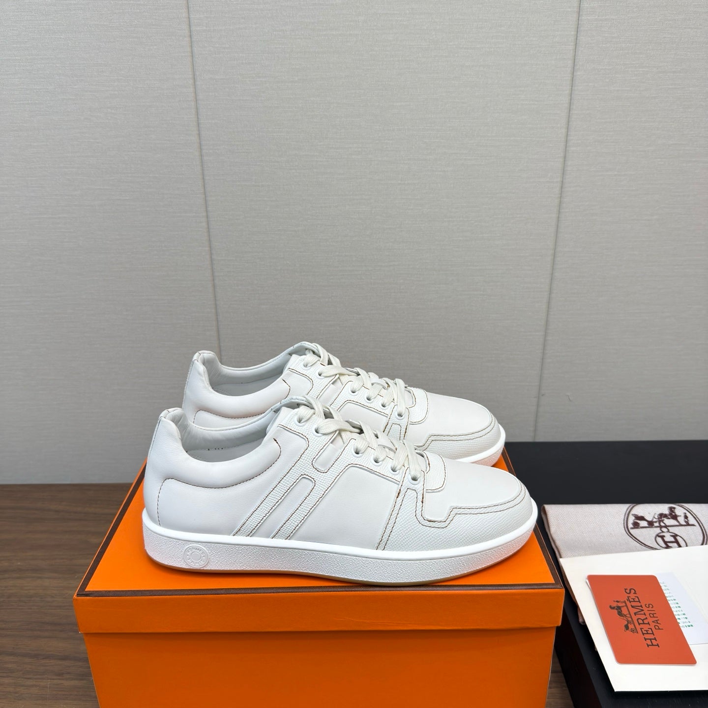 HM Join Sneaker White Calfskin 213519