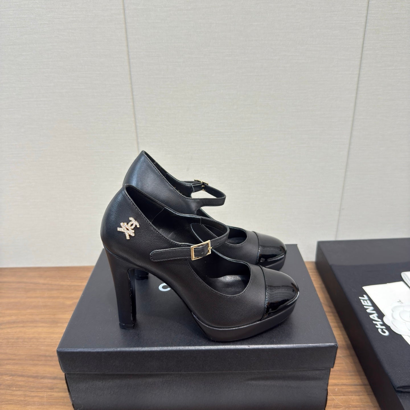 Chanel 25 High Heel Pump Black Sheepskin 465594