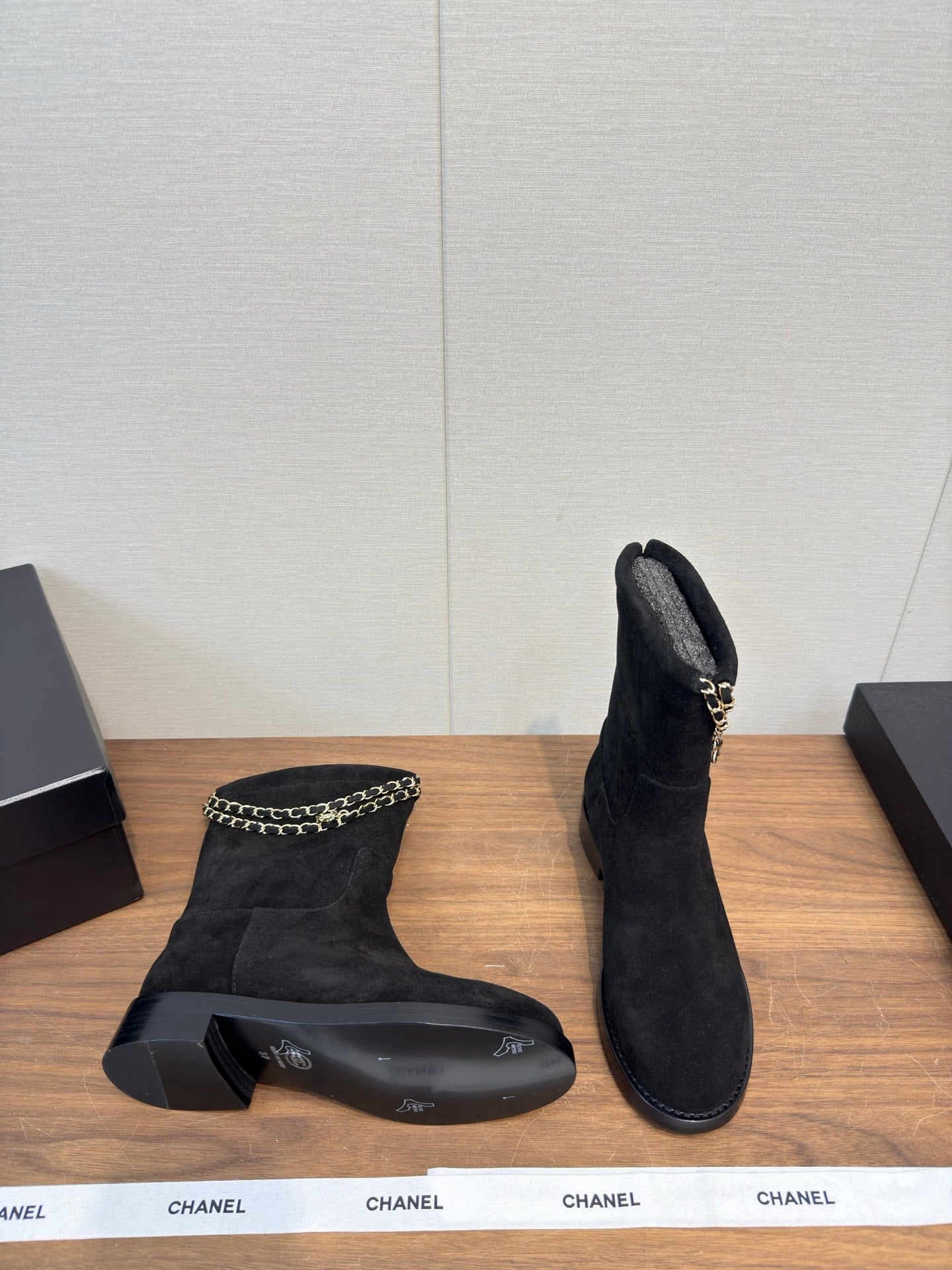 Chanel 25 Boot Black Suede 465610