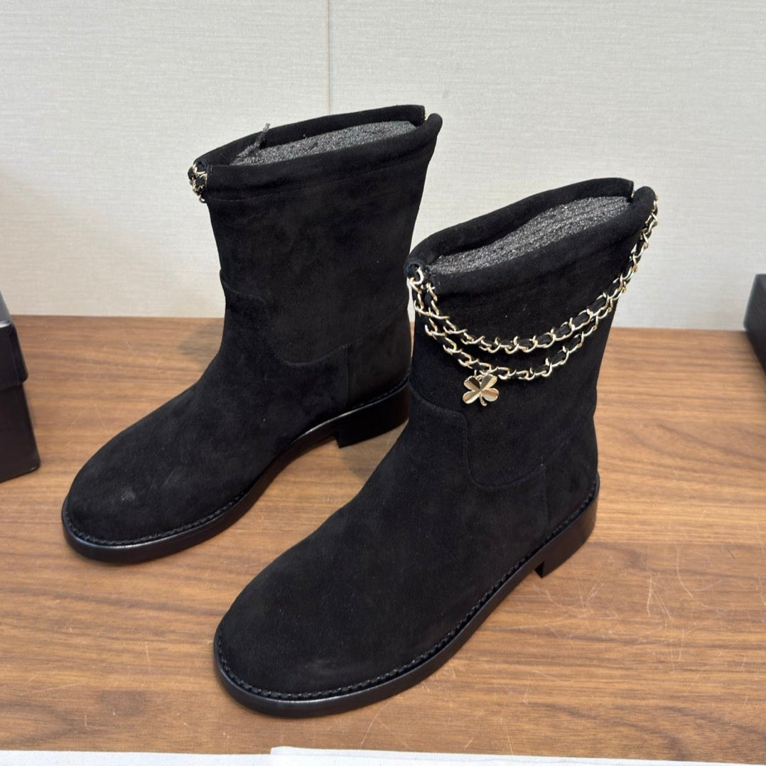 Chanel 25 Boot Black Suede 465610