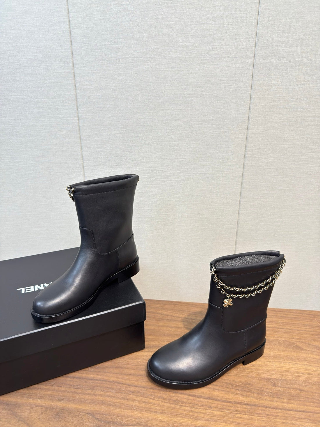 Chanel 25 Boot Black Calfskin 465613