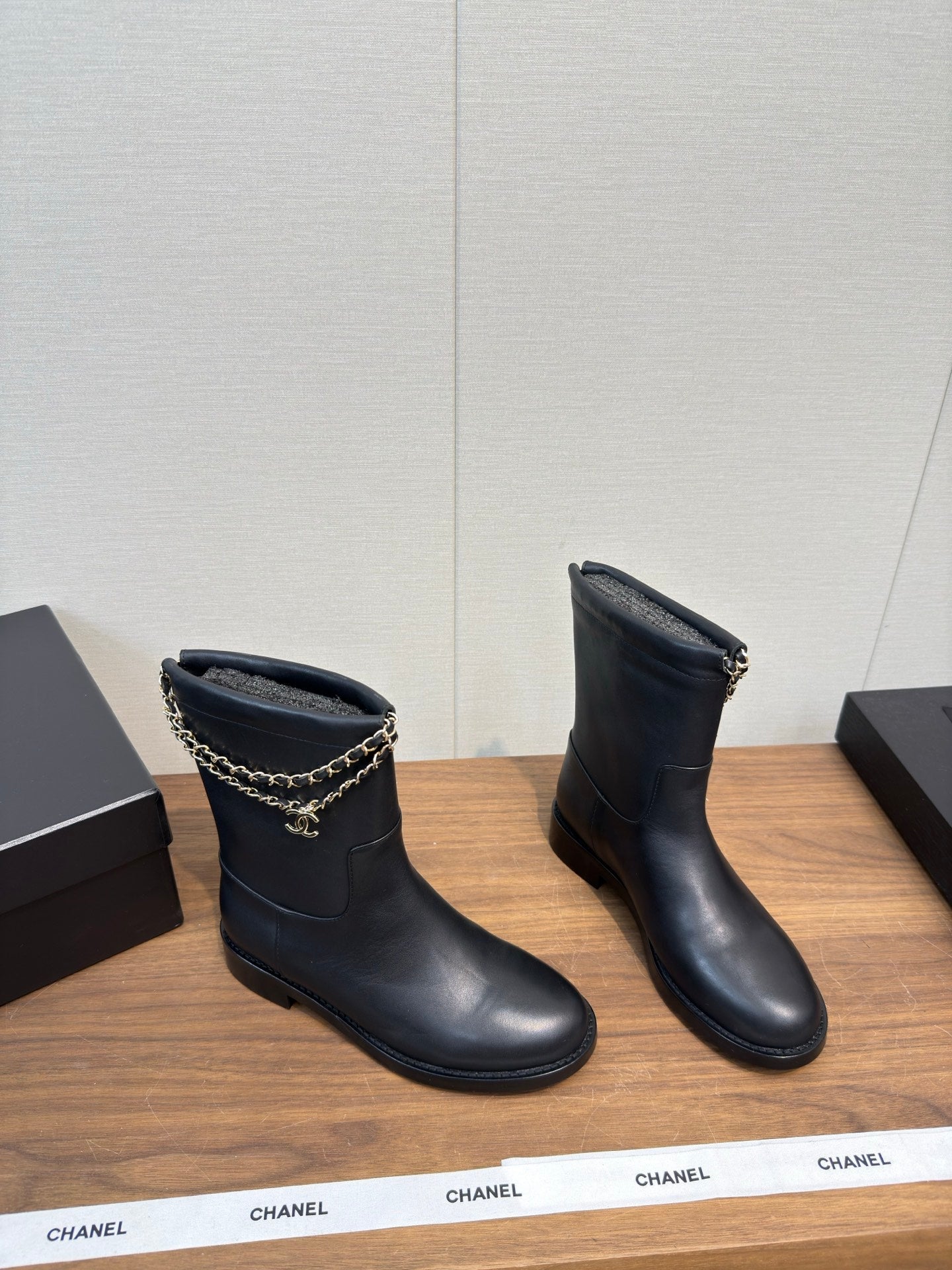 Chanel 25 Boot Black Calfskin 465613