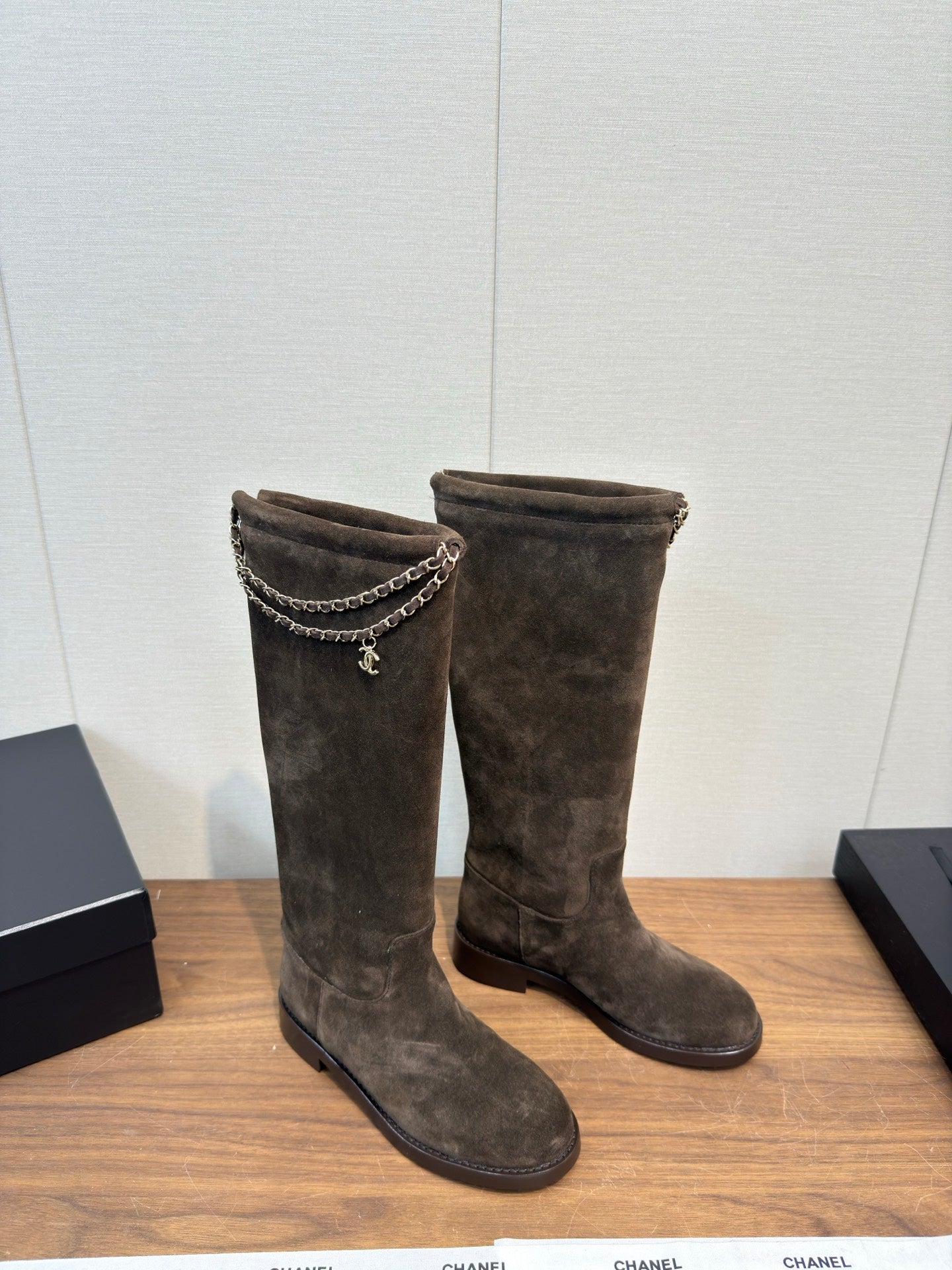 Chanel 25 Long Boot Brown Suede 465617