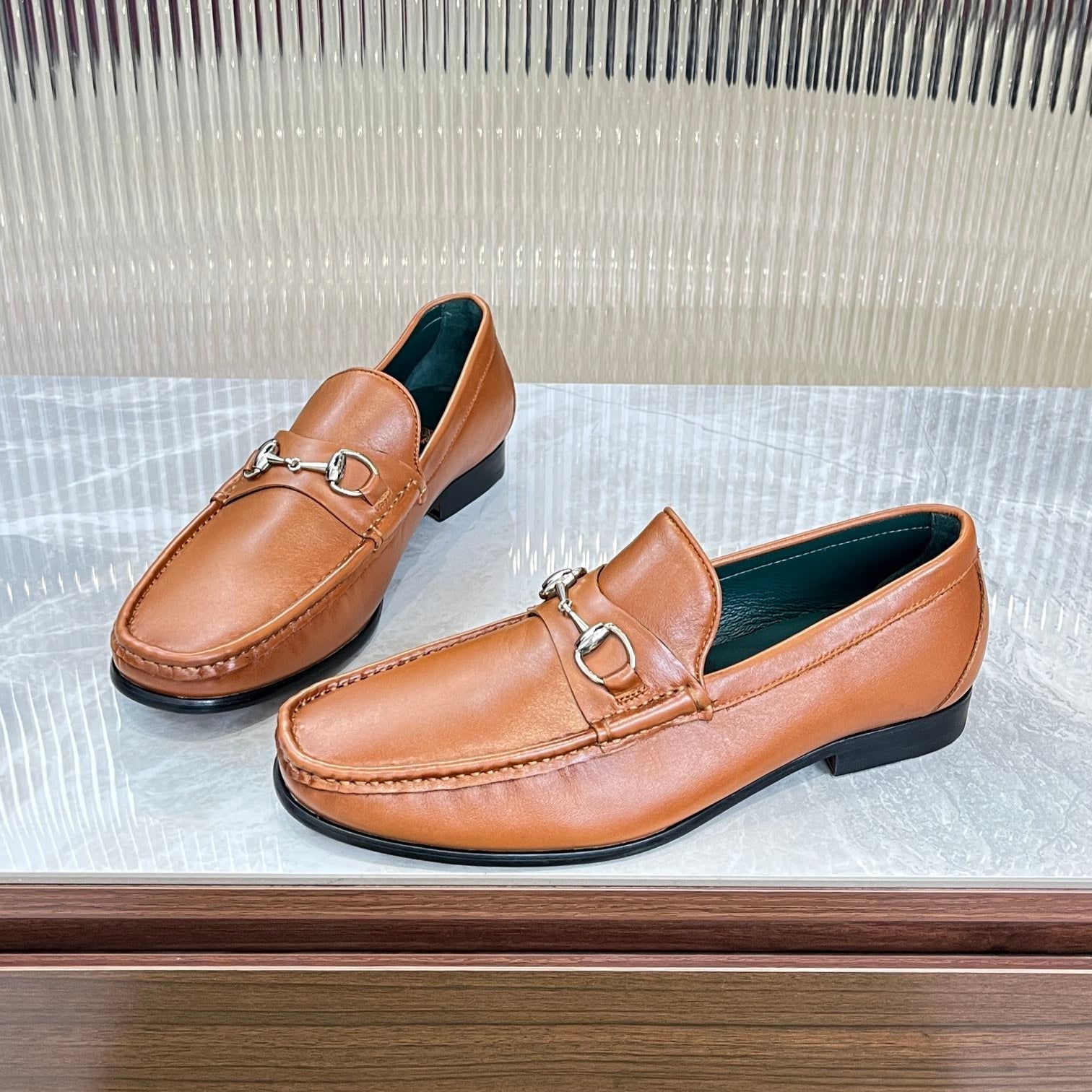 GG Men's Horsebit Loafer Brown Calfskin 523976