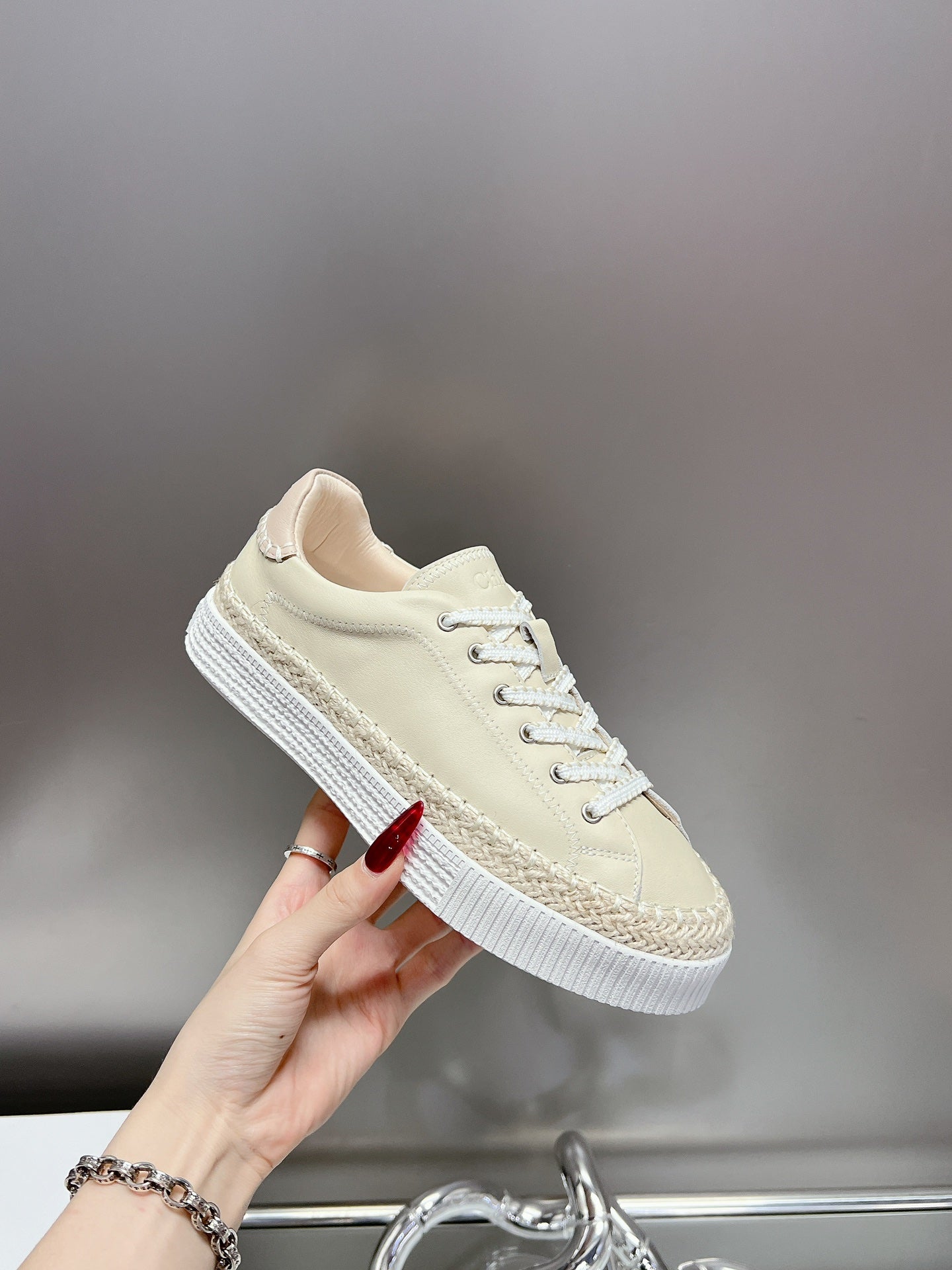 CHLOÃ‰ TELMA LACE-UP SNEAKER IN CREAM BEIGE LAMBSKIN AND RAFFIA
