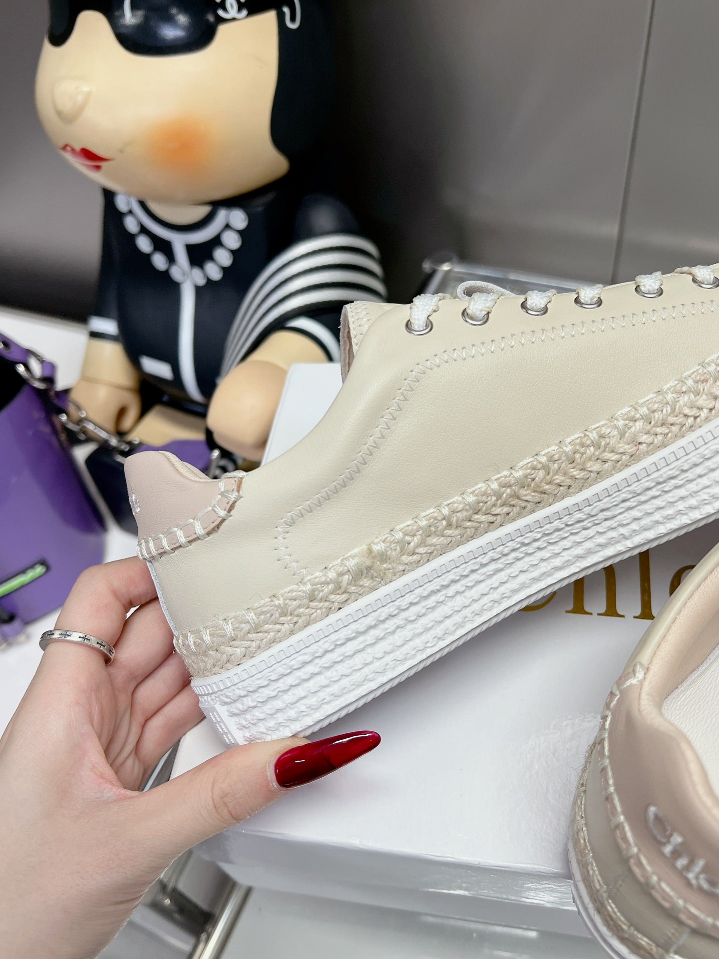 CHLOÃ‰ TELMA LACE-UP SNEAKER IN CREAM BEIGE LAMBSKIN AND RAFFIA