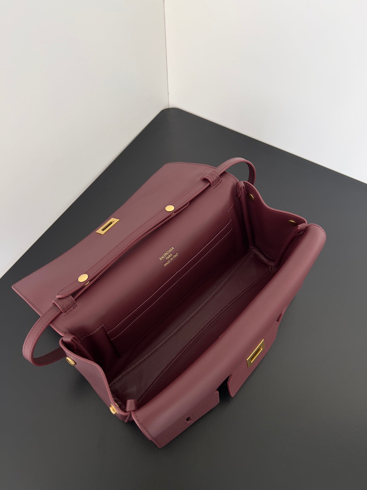 BEL AIR CLUTCH 27 IN BURGUNDY RED NAPPA LAMBSKIN GOLD HARDWARE