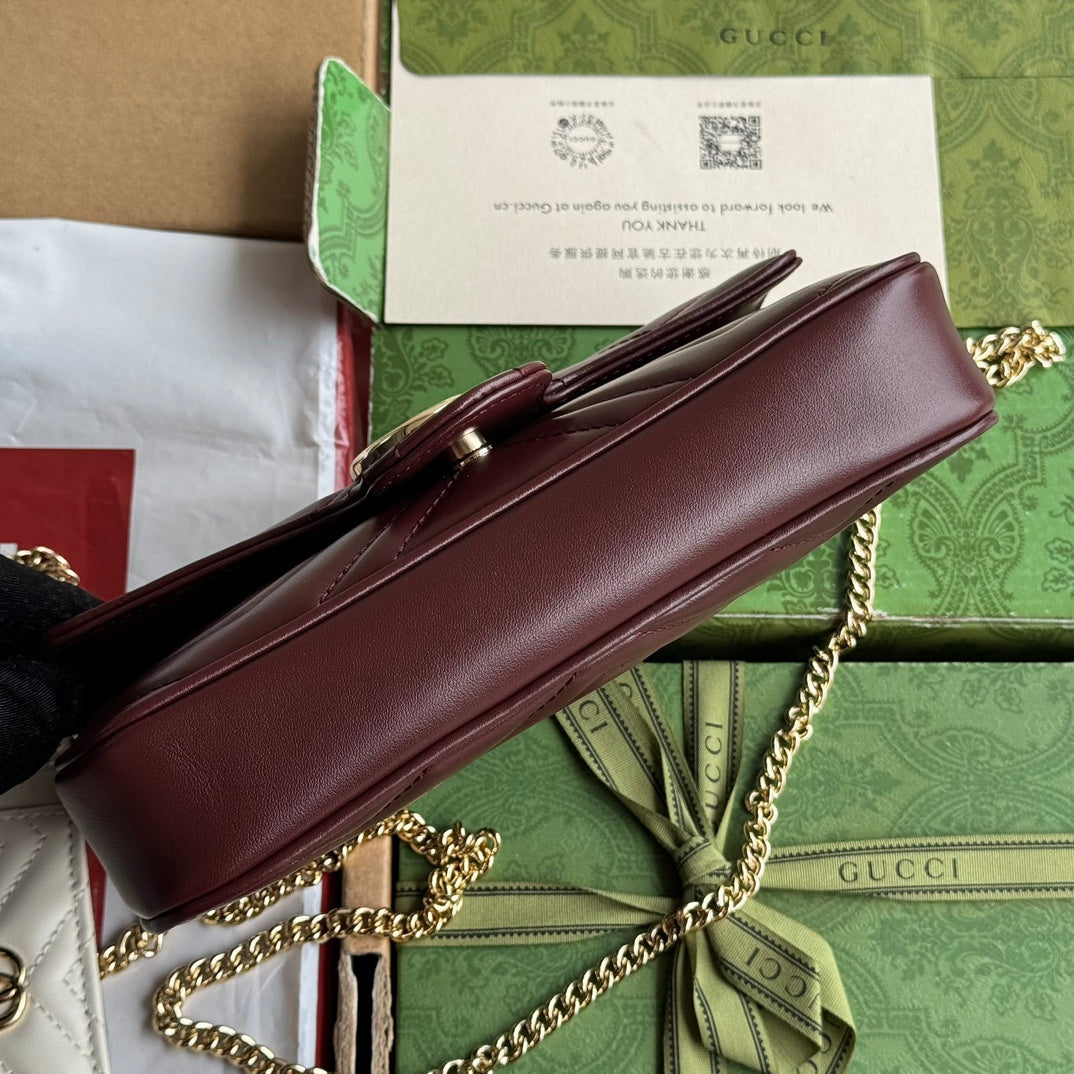 gg marmont 26cm cherry red calfskin gold hardware