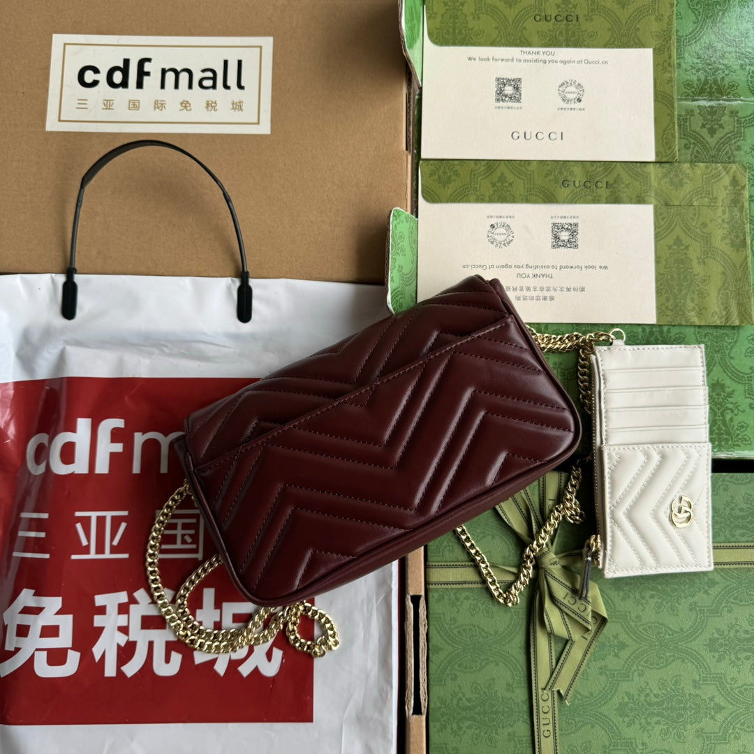 gg marmont 21cm cherry red calfskin gold hardware