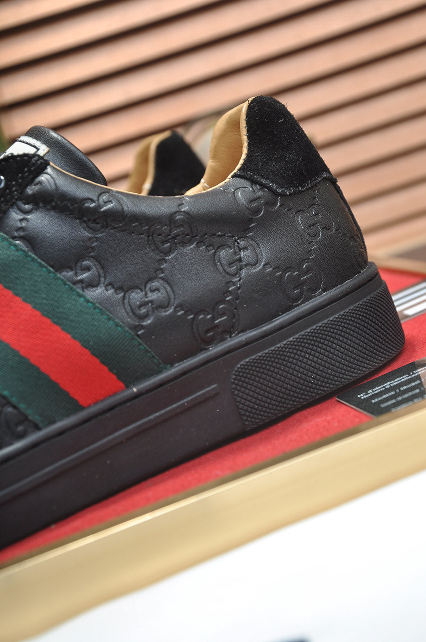 GG Men's ACE Sneaker Black Suede Sheepskin 526170