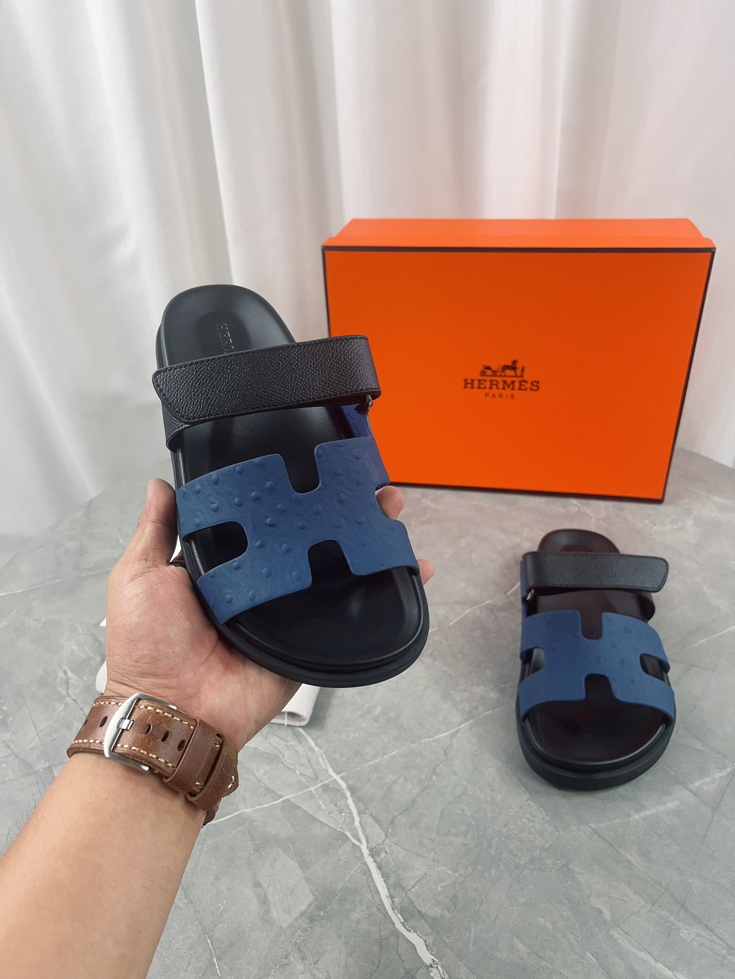 chypre sandal black blue calfskin