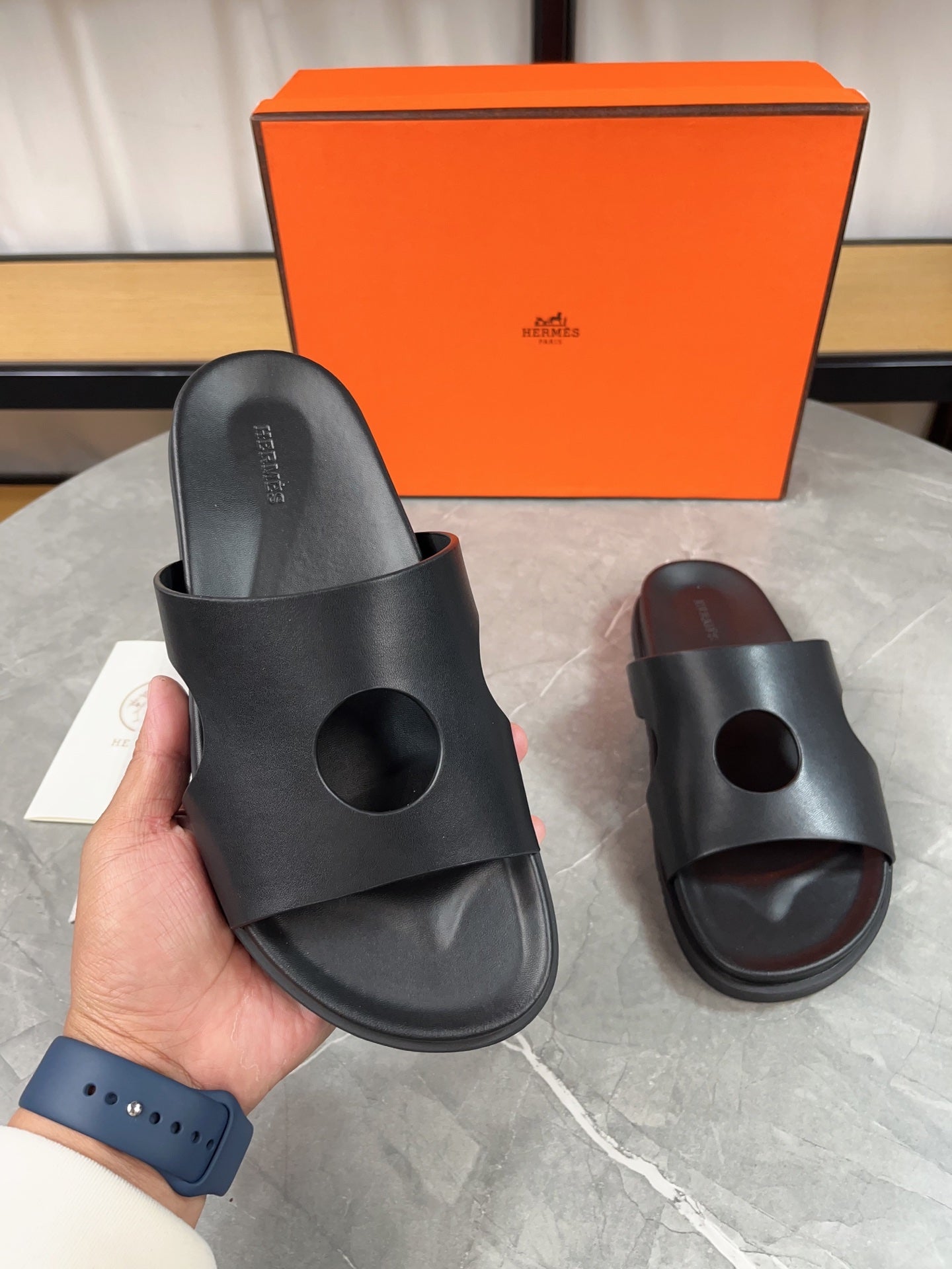 HM Men's Edith Slide Black Sheepskin 567372