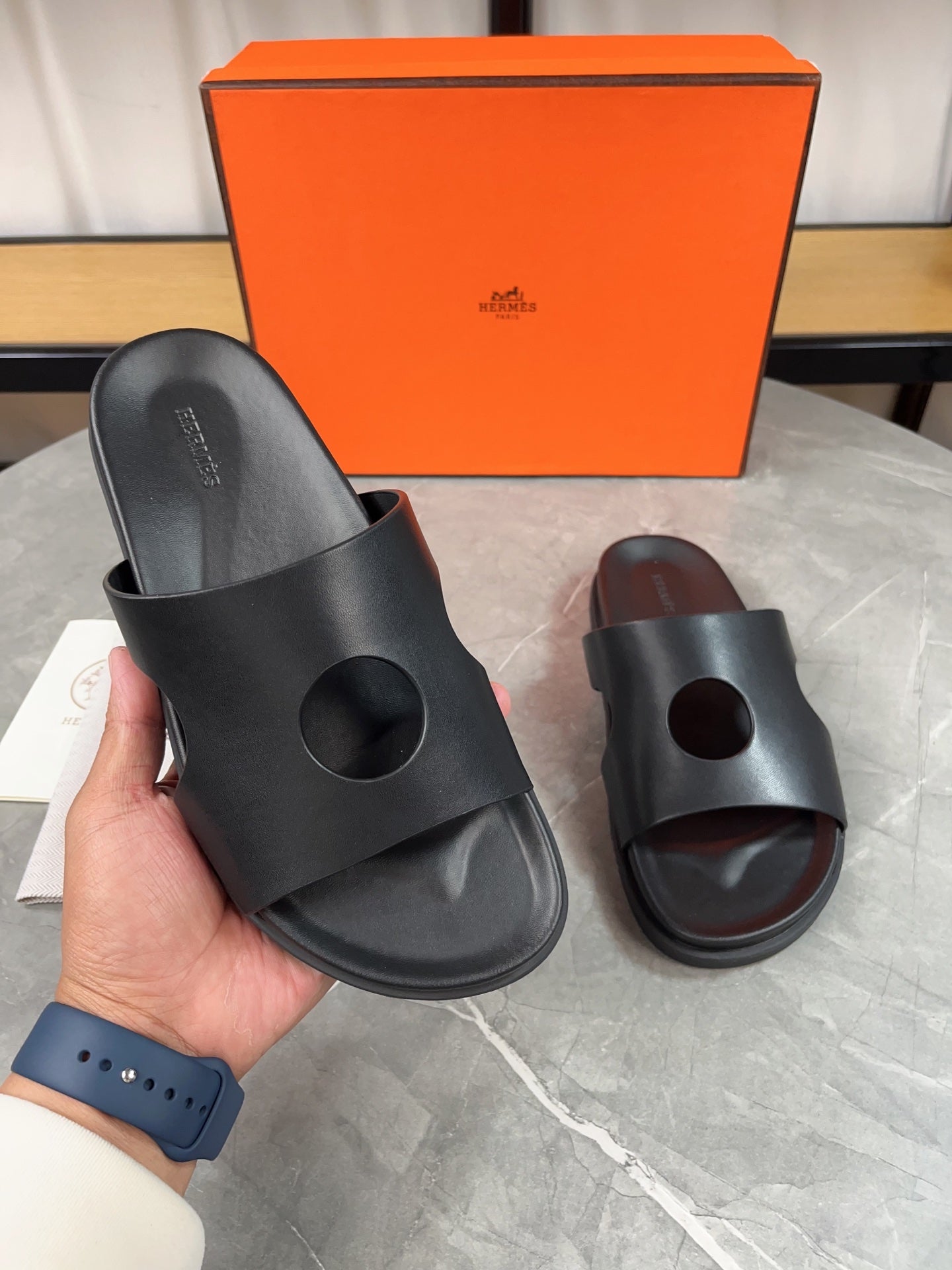 HM Men's Edith Slide Black Sheepskin 567372