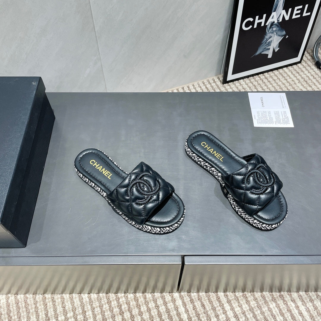 CC 25 Espadrilles Sandal Quilted Calfskin