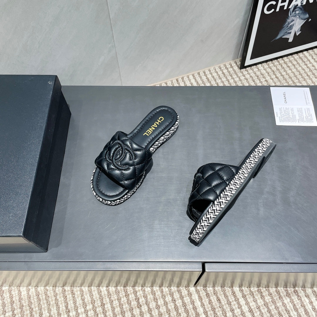 CC 25 Espadrilles Sandal Quilted Calfskin