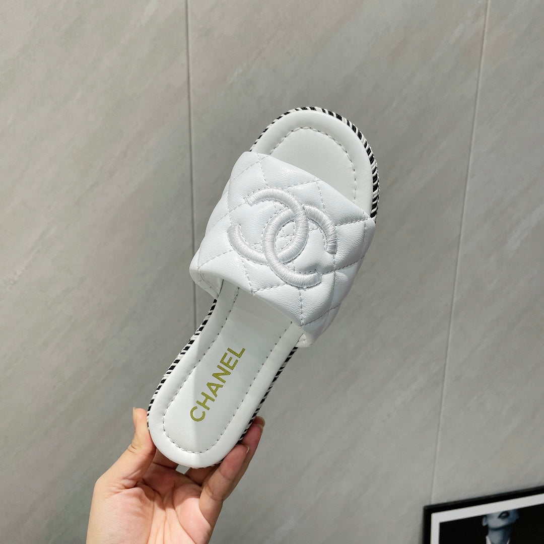 CC 25 Espadrilles Sandal Quilted Calfskin