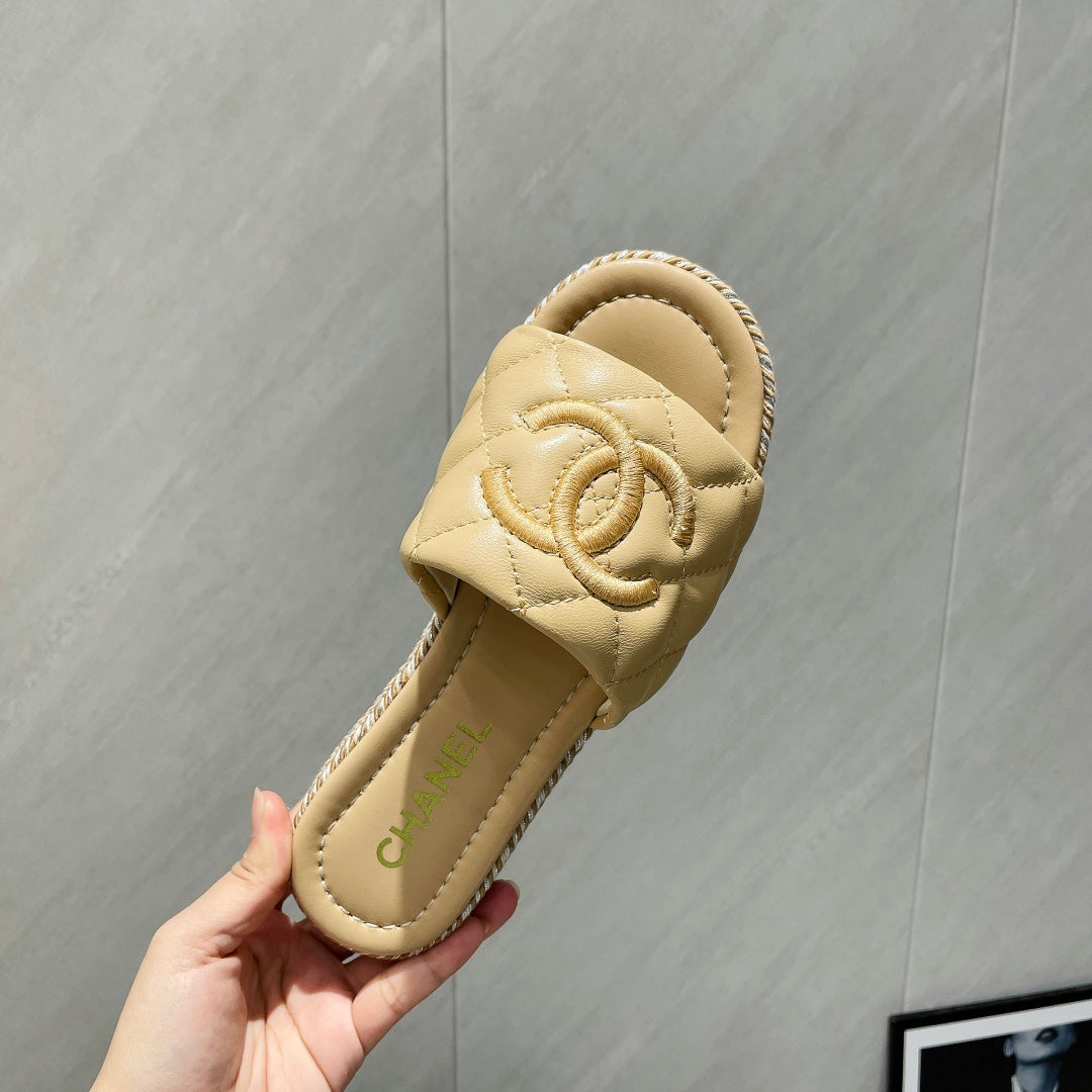 CC 25 Espadrilles Sandal Quilted Calfskin