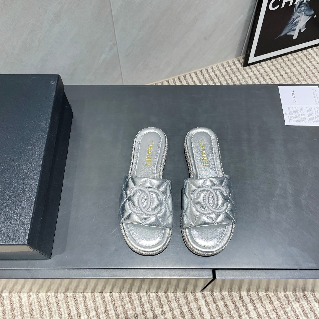 CC 25 Espadrilles Sandal Quilted Calfskin