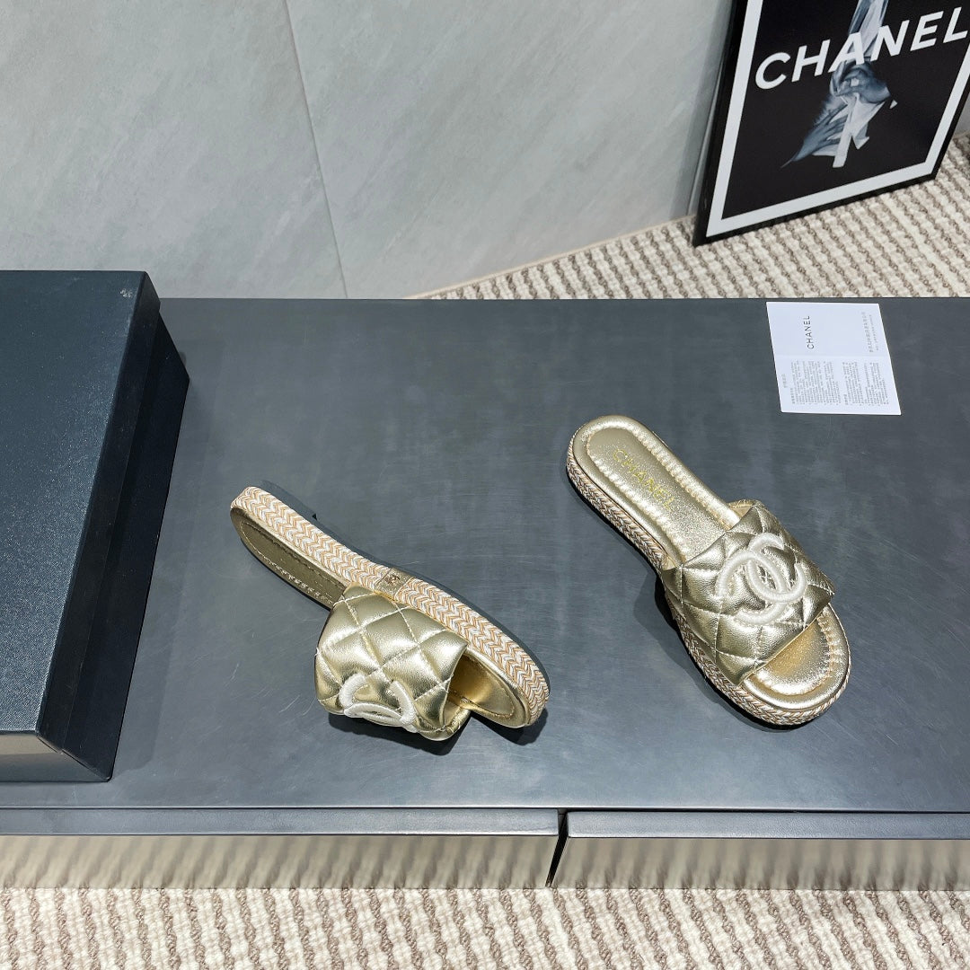 CC 25 Espadrilles Sandal Quilted Calfskin