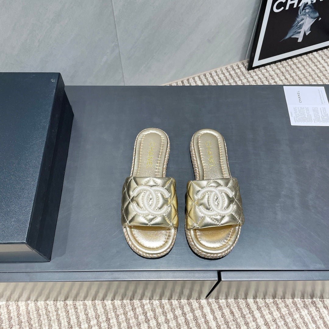 CC 25 Espadrilles Sandal Quilted Calfskin