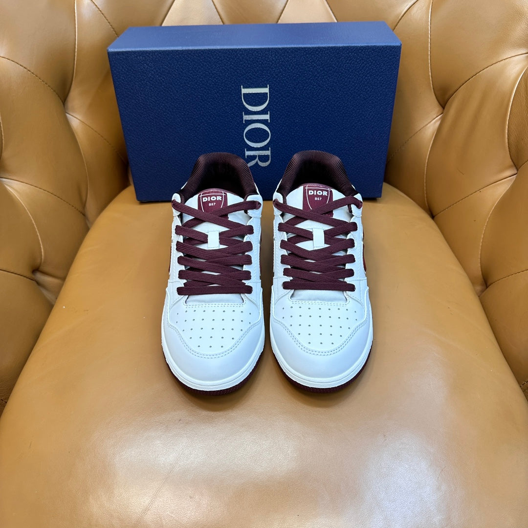 CD B57 Sneaker White Red Cowhide 749443
