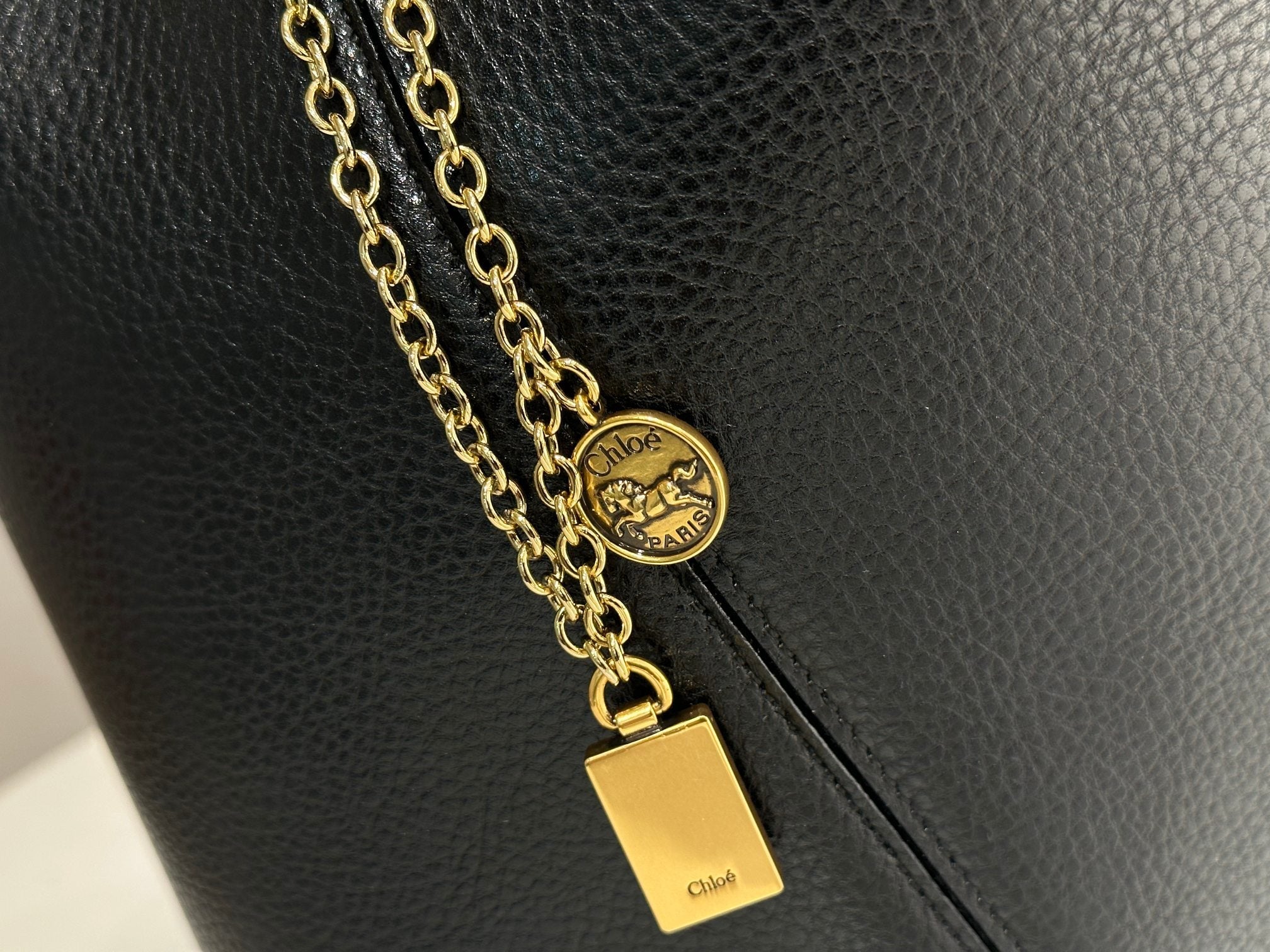 Chloe Spin Medium Bag Black Calfskin