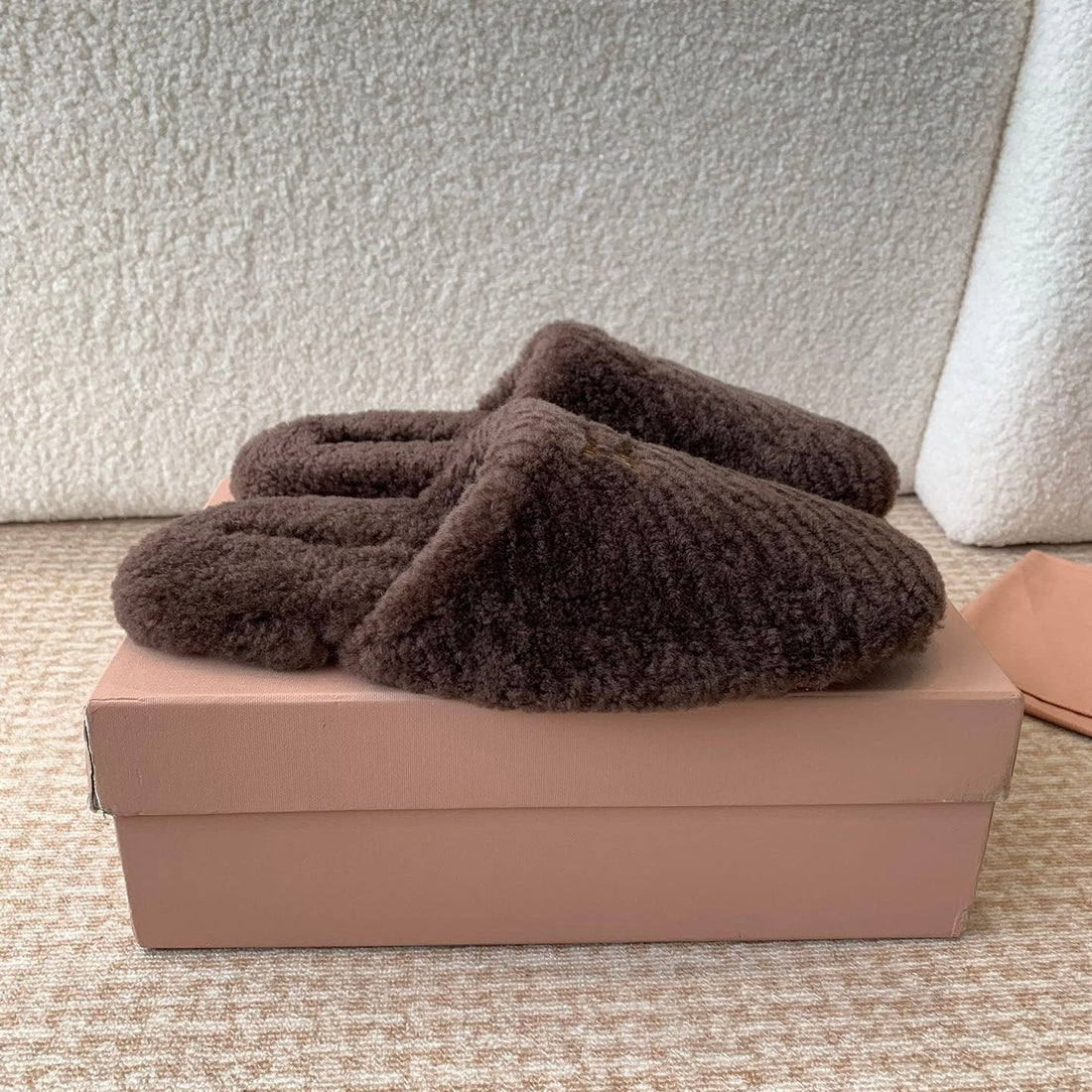Miu Slippers Brown Earth Wool