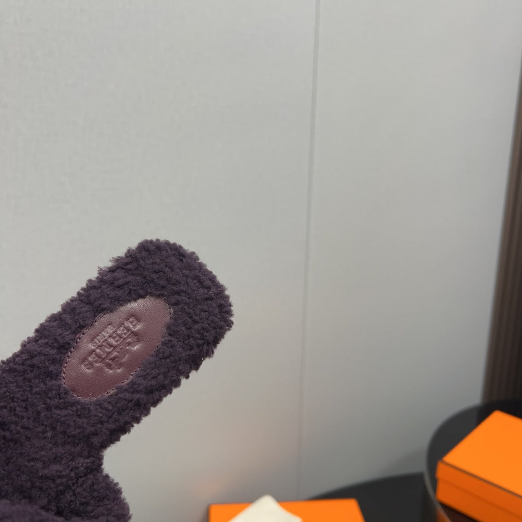 HM Oran Sandal Deep Purple Wool  952306