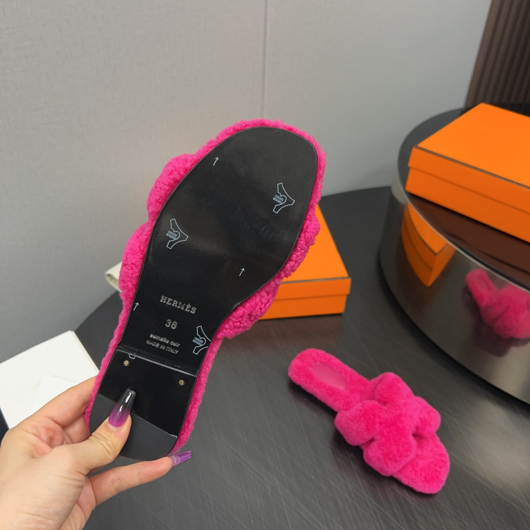 HM Oran Sandal Deep Pink Wool  952310