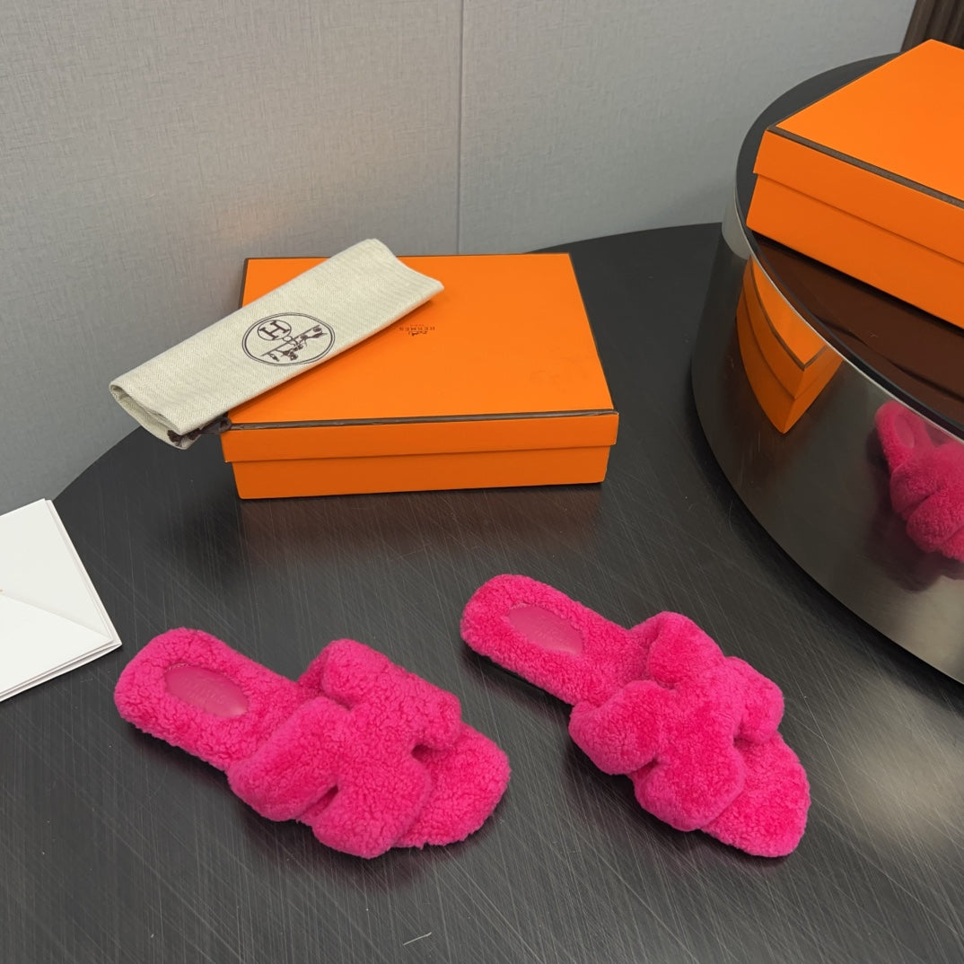 HM Oran Sandal Deep Pink Wool  952310