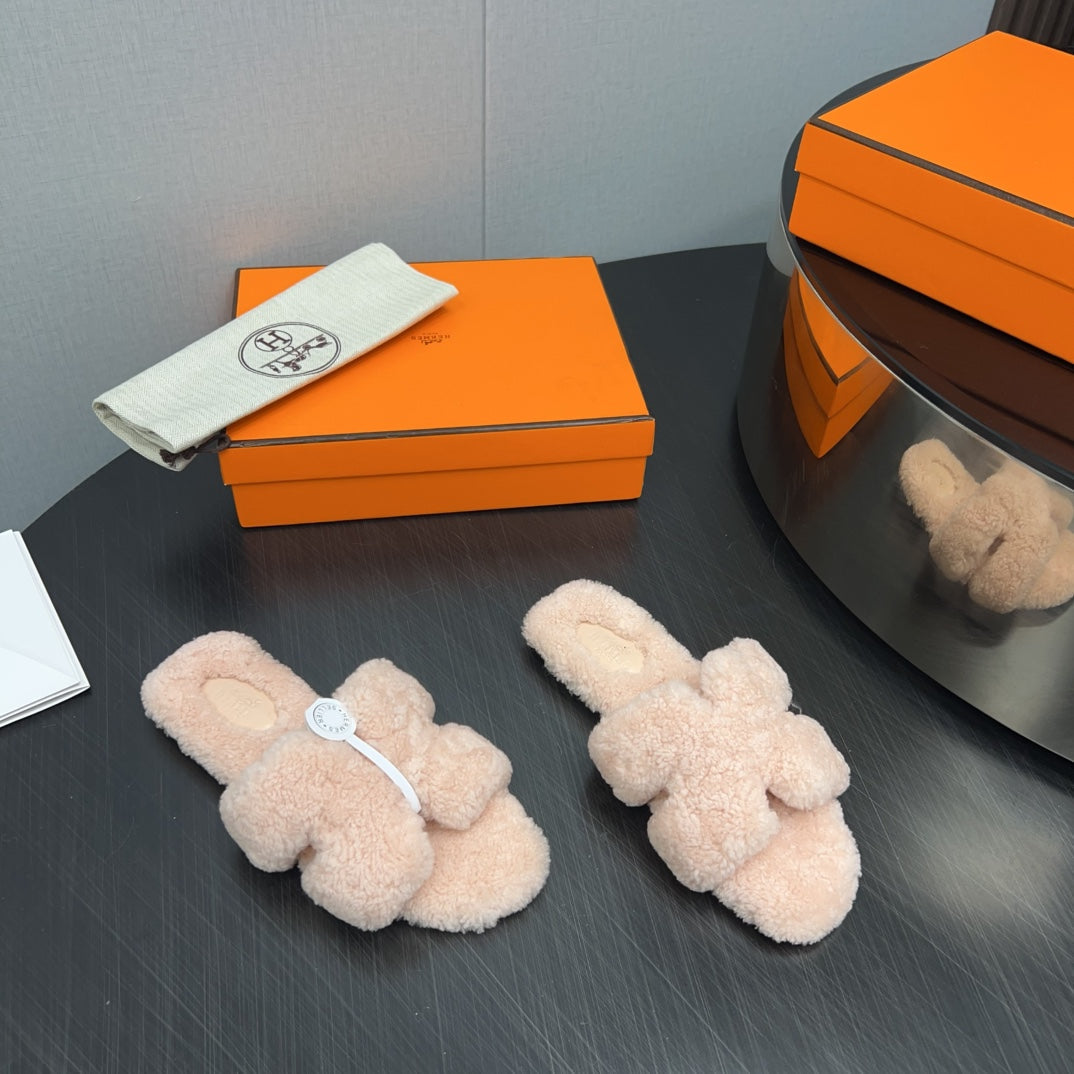 HM Oran Sandal Coral Pink Wool 952338