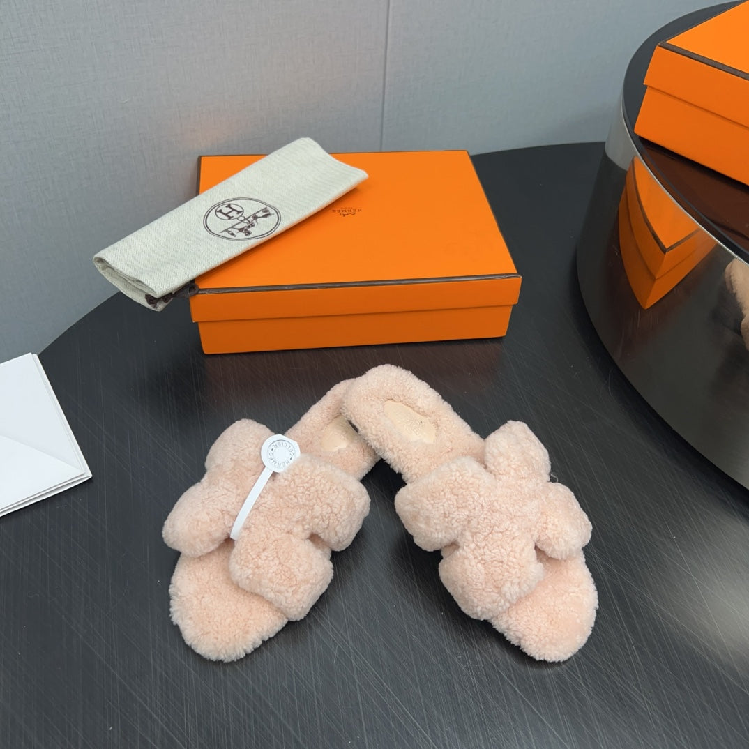 HM Oran Sandal Coral Pink Wool 952338