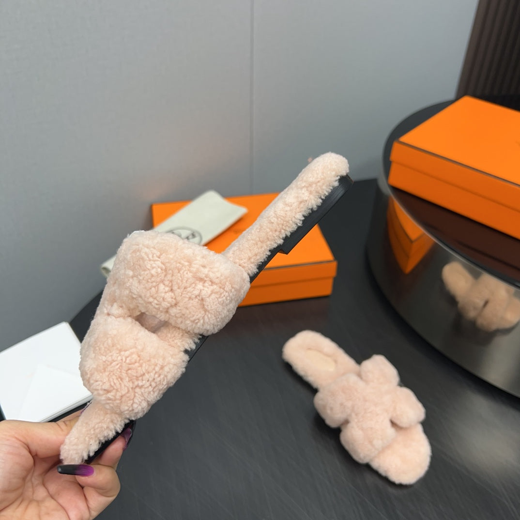 HM Oran Sandal Coral Pink Wool 952338