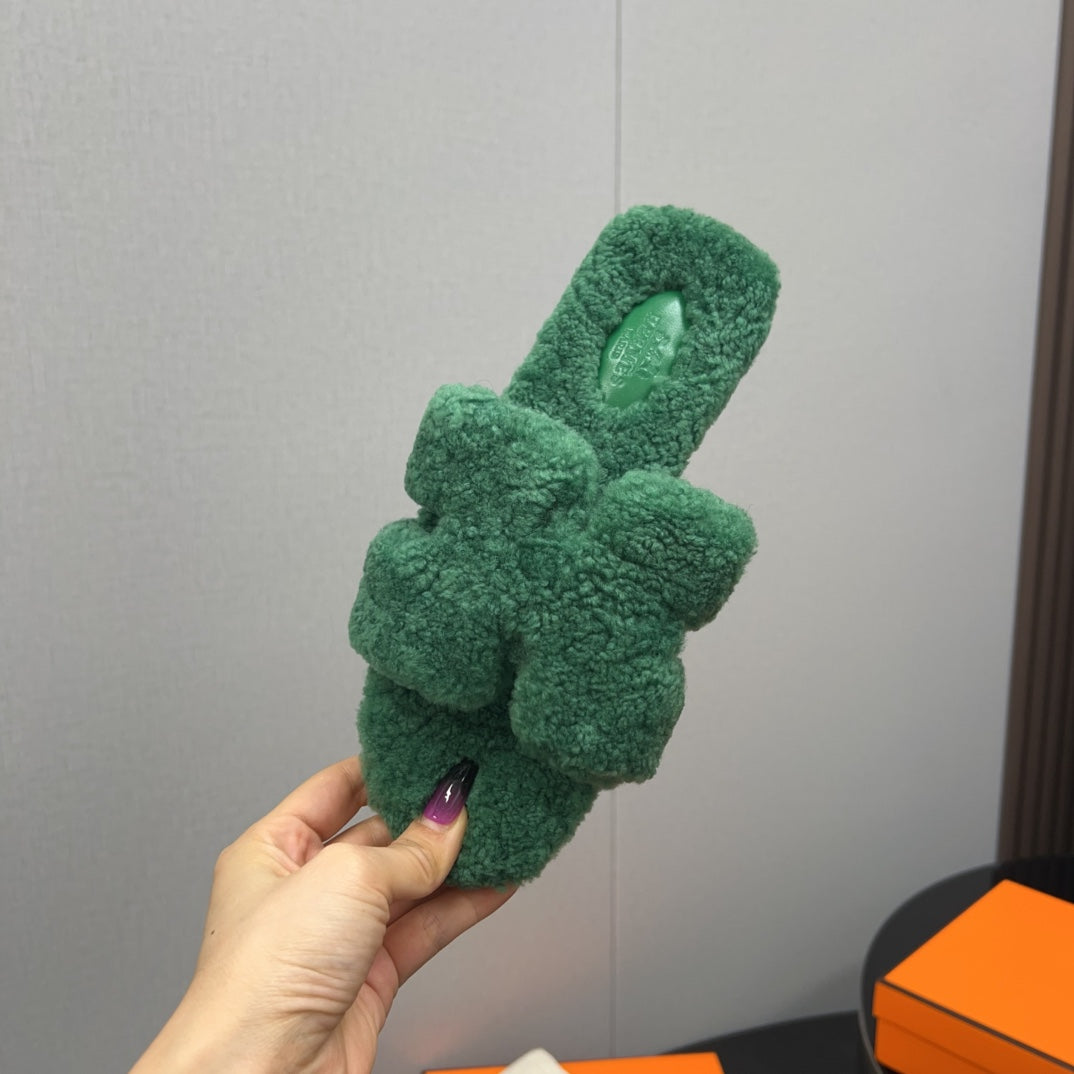 HM Oran Sandal Castleton Green Wool 952328