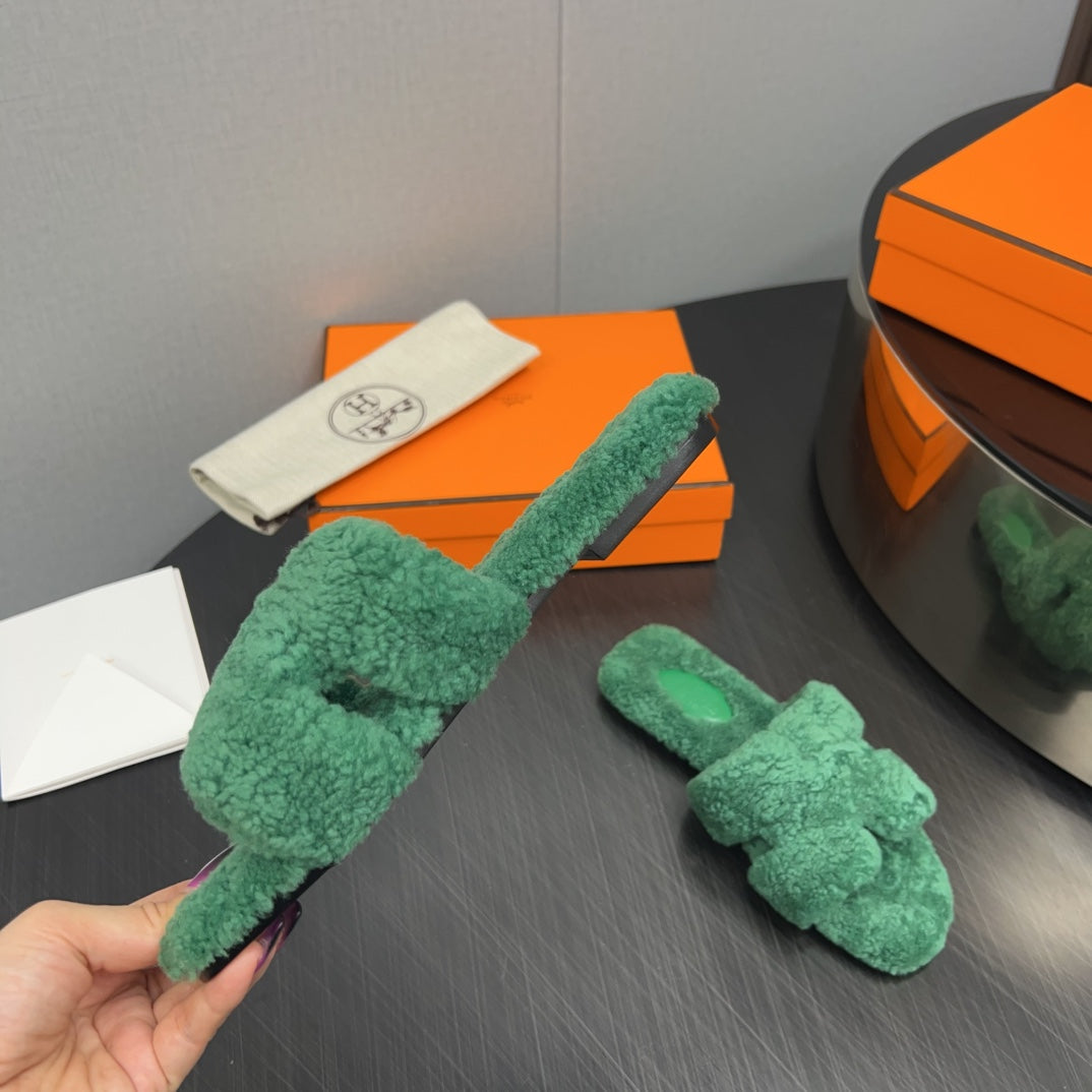 HM Oran Sandal Castleton Green Wool 952328