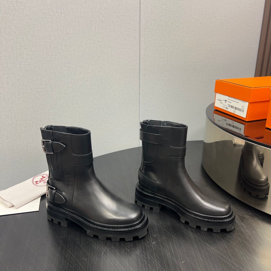 HM Jaimy Ankle Boot 30mm In Black Cowhide 952473