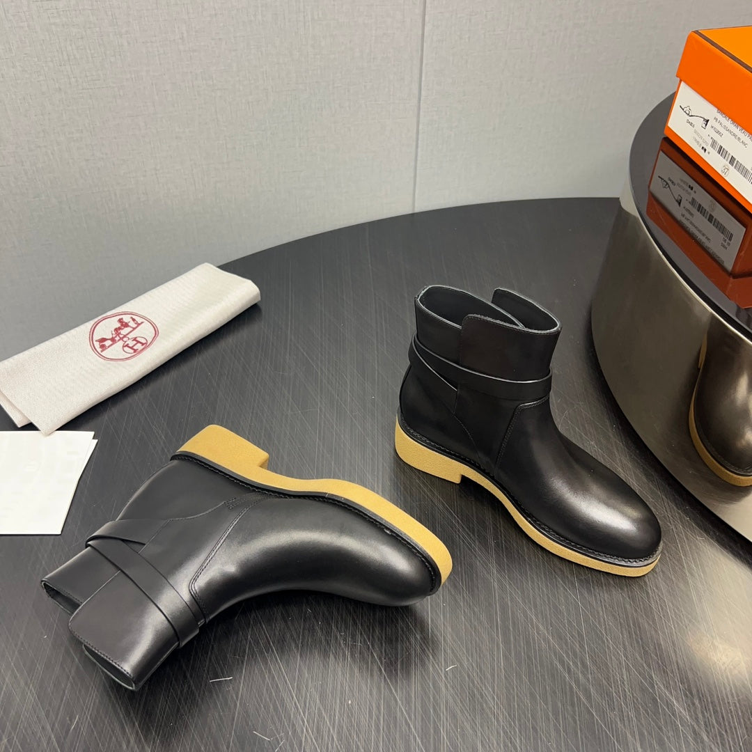 HM History Ankle Boot 30mm Black Cowhide 952479