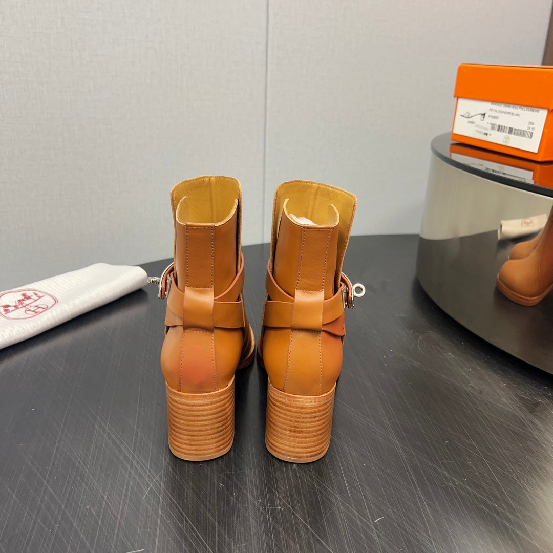 HM Frenchie 50 Ankle Boot Brown Cowhide 952487