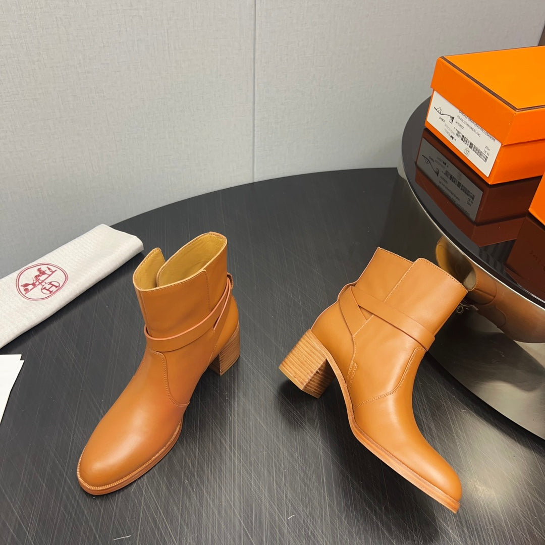 HM Frenchie 50 Ankle Boot Brown Cowhide 952487