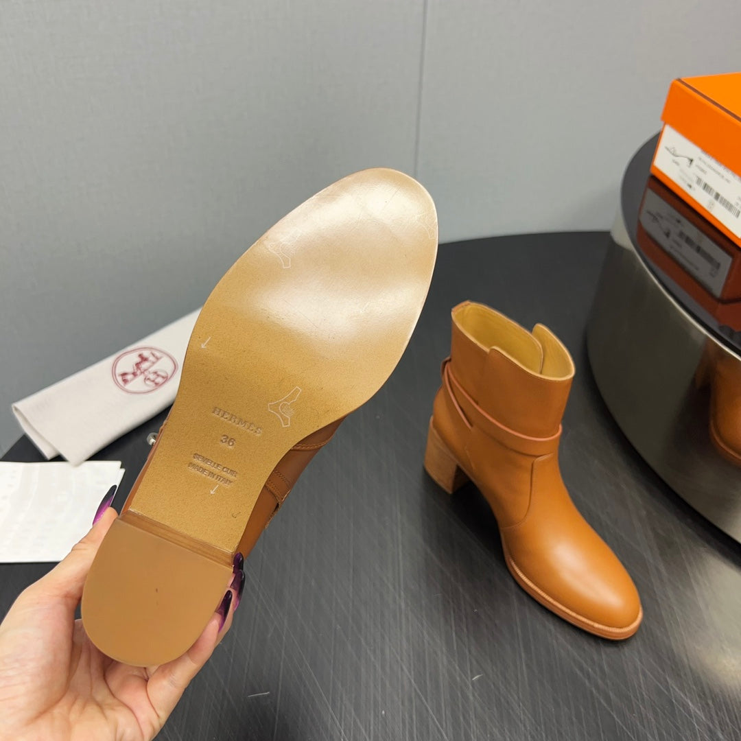 HM Frenchie 50 Ankle Boot Brown Cowhide 952487